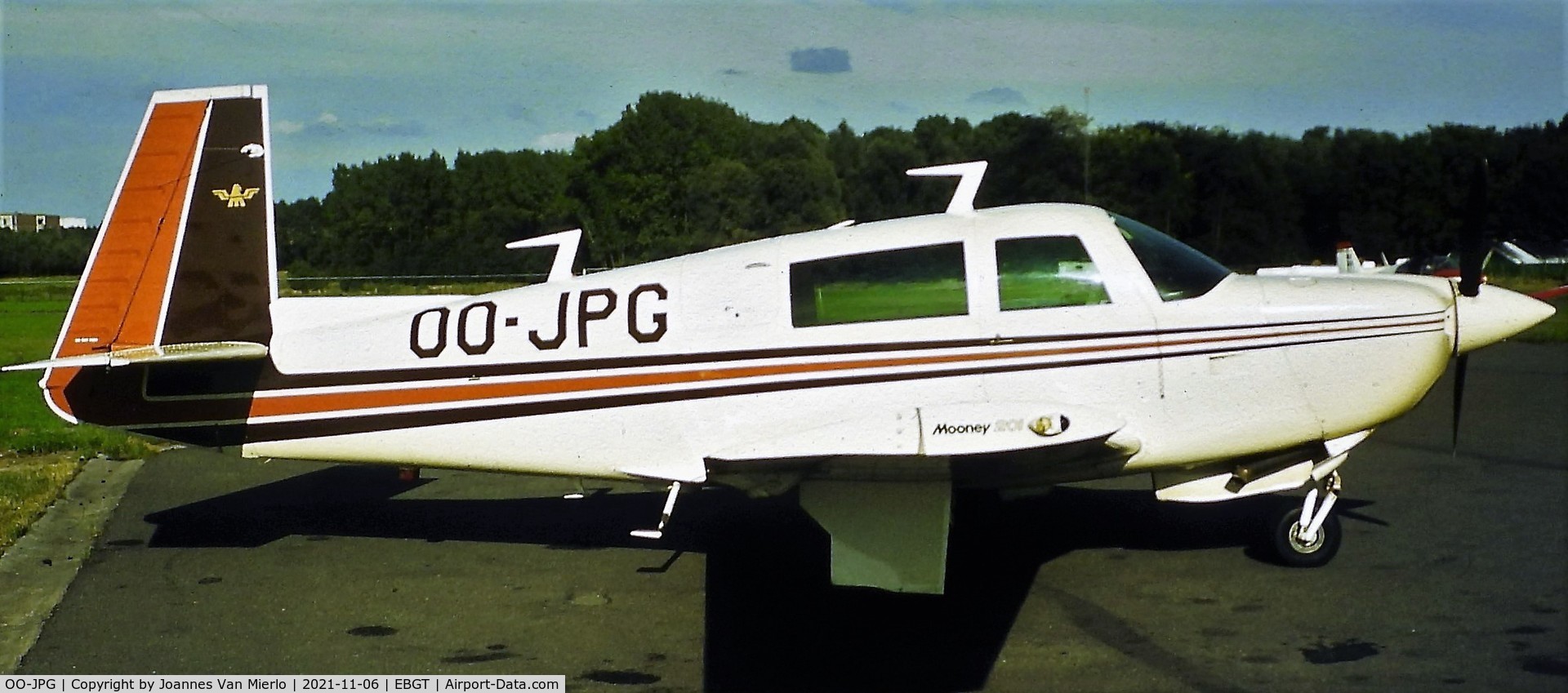 OO-JPG, 1978 Mooney M20J 201 C/N 24-0534, Slide scan