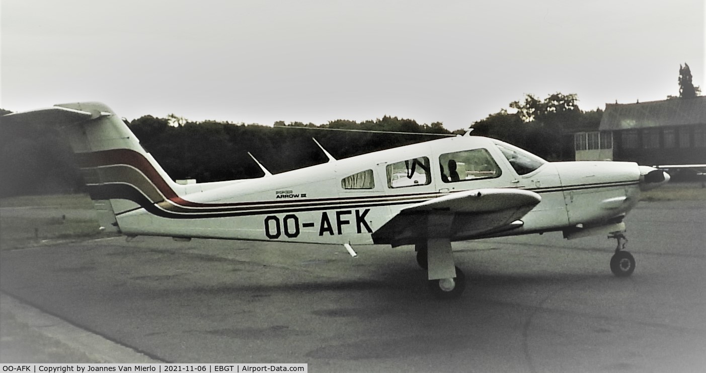 OO-AFK, 1979 Piper PA-28RT-201 Arrow IV C/N 28R-7918249, Slide scan