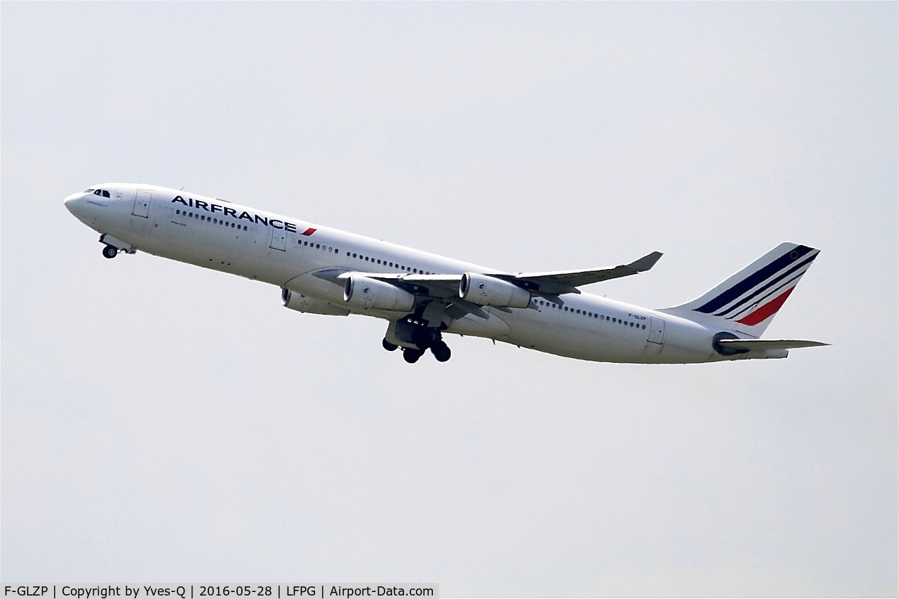 F-GLZP, 1999 Airbus A340-313X C/N 260, Airbus A340-313X, Take off rwy 08L, Roissy Charles De Gaulle airport (LFPG-CDG)