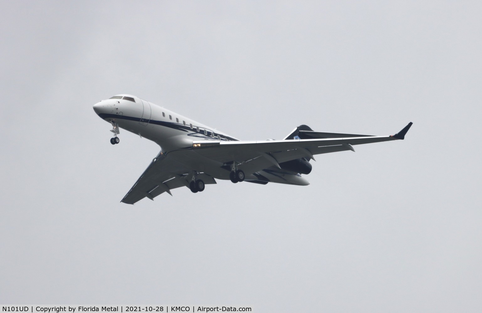 N101UD, 2020 Bombardier Global 5500 (BD-700-1A11) C/N 60015, MCO 2021