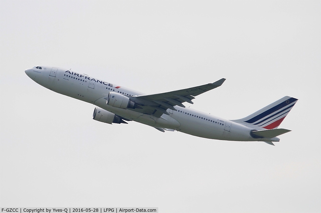 F-GZCC, 2002 Airbus A330-203 C/N 448, Airbus A330-203, Climbing from rwy 08L, Roissy Charles De Gaulle airport (LFPG-CDG)