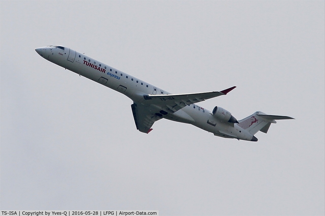 TS-ISA, 2007 Bombardier CRJ-900 (CL-600-2D24) C/N 15091, Bombardier CRJ-900, Climbing from rwy 08L, Roissy Charles De Gaulle Airport (LFPG-CDG)