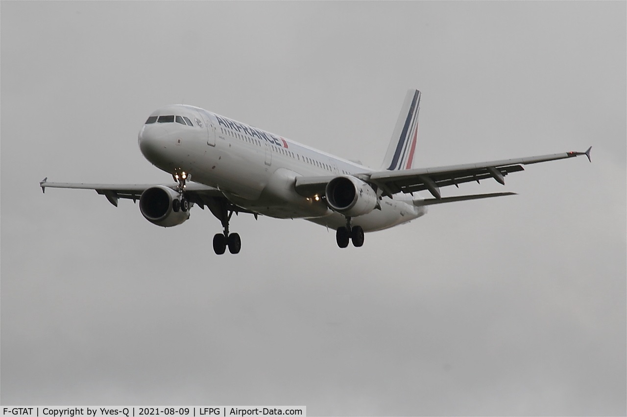 F-GTAT, 2008 Airbus A321-211 C/N 3441, Airbus A321-211, Short approach rwy 26L, Roissy Charles De Gaulle airport (LFPG-CDG)