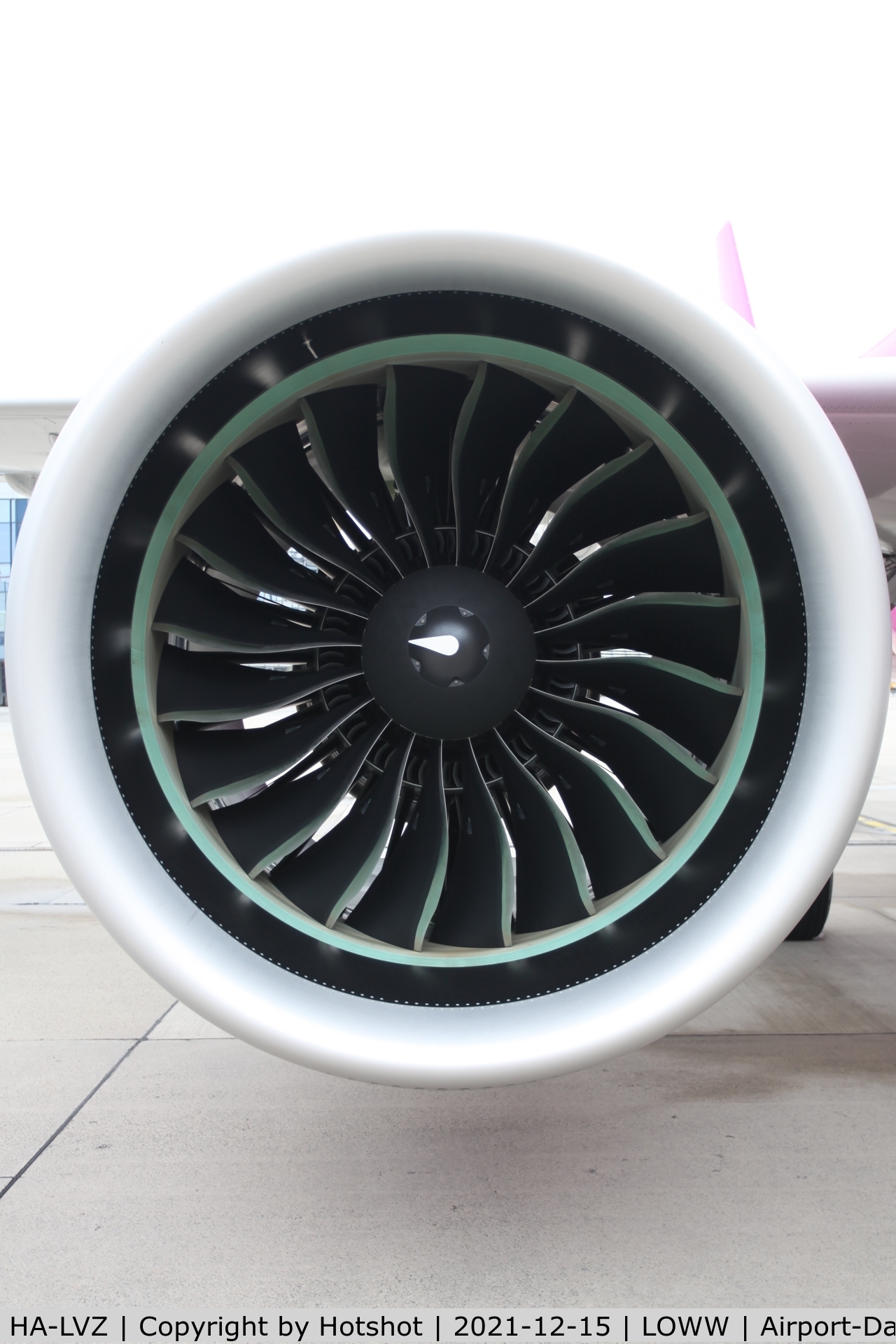 HA-LVZ, 2021 Airbus A321-271NX C/N 10417, What a by-pass ratio! That´s even visible, when just looking at the fan.