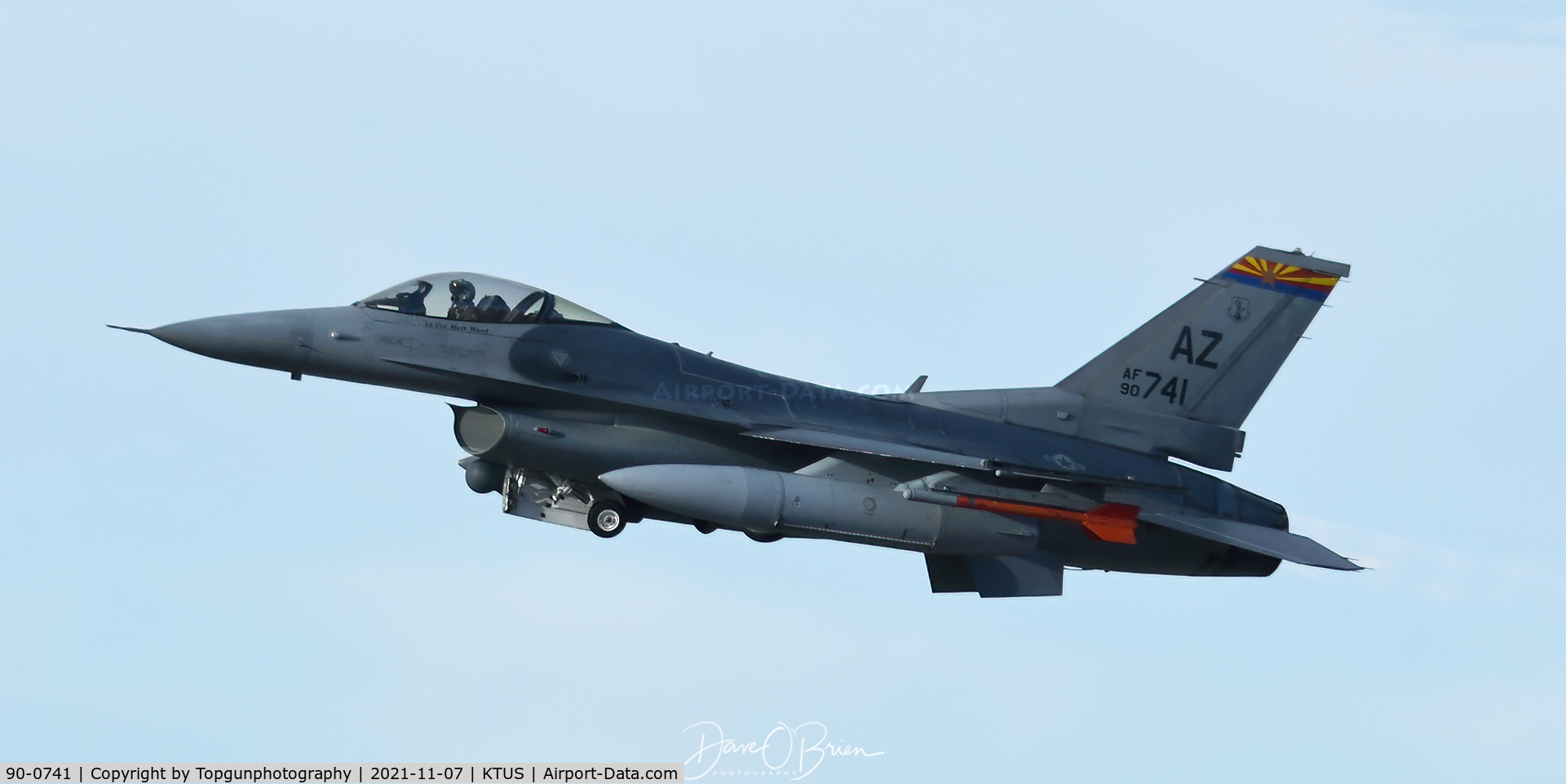 90-0741, 1990 General Dynamics F-16CM Fighting Falcon C/N 1C-349, BUCKEYE31 heading out