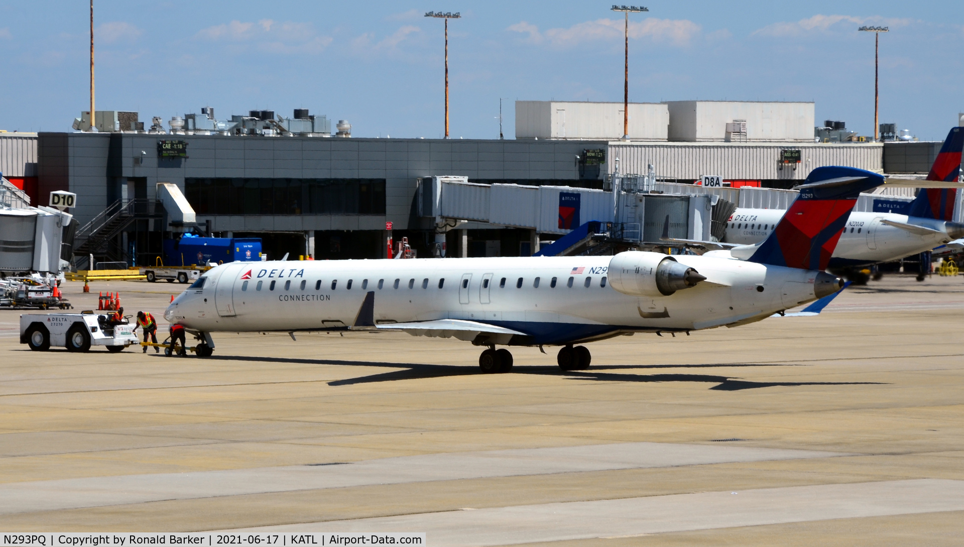 N293PQ, 2013 Bombardier CRJ-900 (CL-600-2D24) C/N 15293, Taxi Atlanta