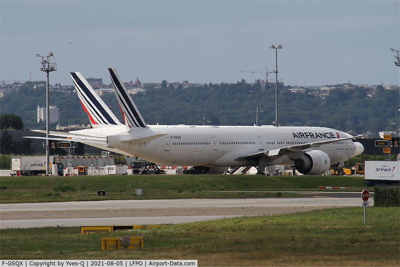 F-GSQX, 2007 Boeing 777-328/ER C/N 32963, Boeing 777-328 ER, Parked, Paris-Orly airport (LFPO-ORY)