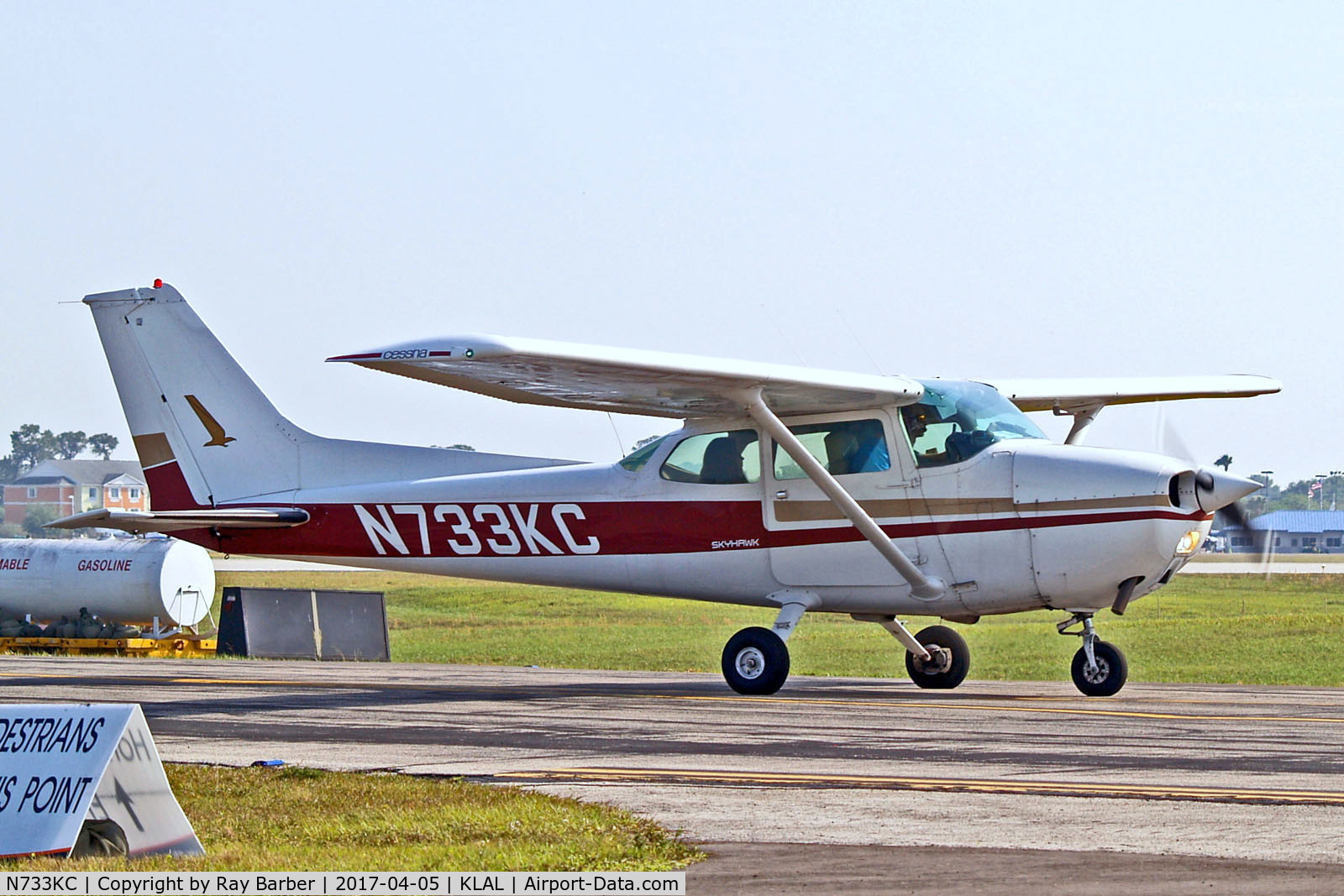 N733KC, 1976 Cessna 172N C/N 17268344, N733KC   Cessna 172N Skyhawk [172-68344] Lakeland-Linder~N 05/04/2017