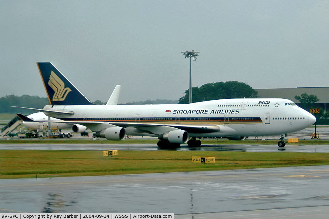 9V-SPC, 1994 Boeing 747-412 C/N 27070, 9V-SPC   Boeing 747-412 [27070] (Singapore Airlines) Singapore-Changi~9V 14/09/2004