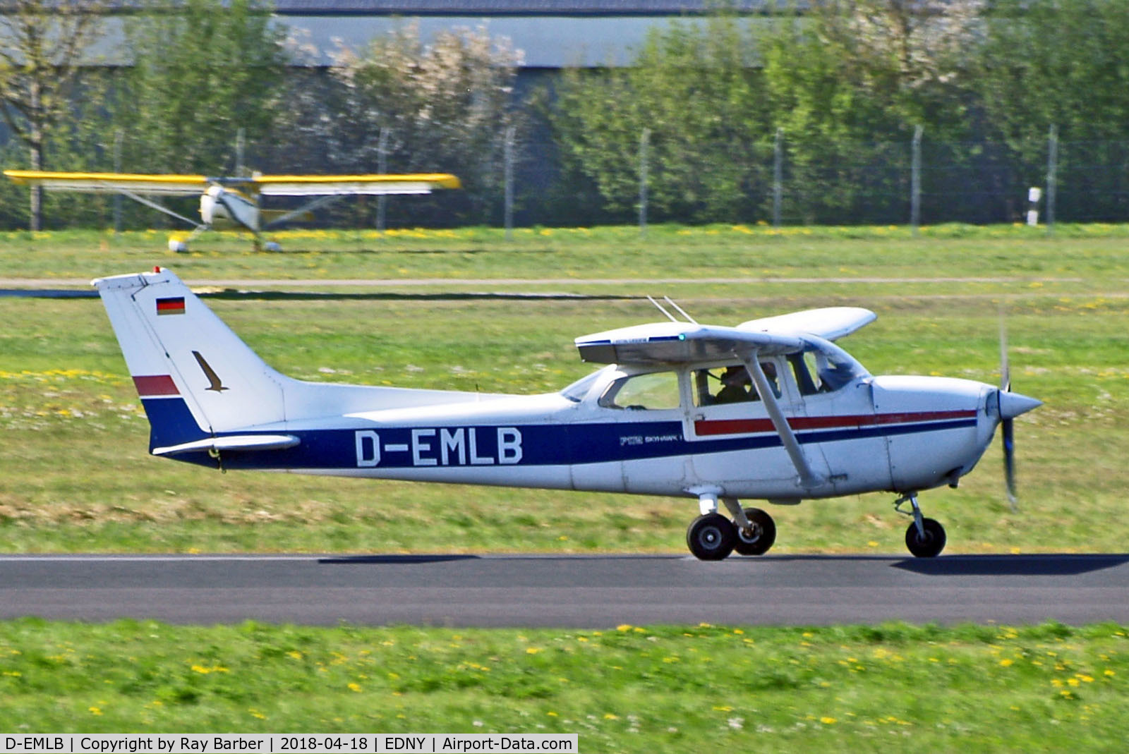 D-EMLB, Reims F172N Skyhawk C/N F17201580, D-EMLB   R/Cessna F.172N Skyhawk [1580] Friedrichshafen~D 18/04/2018