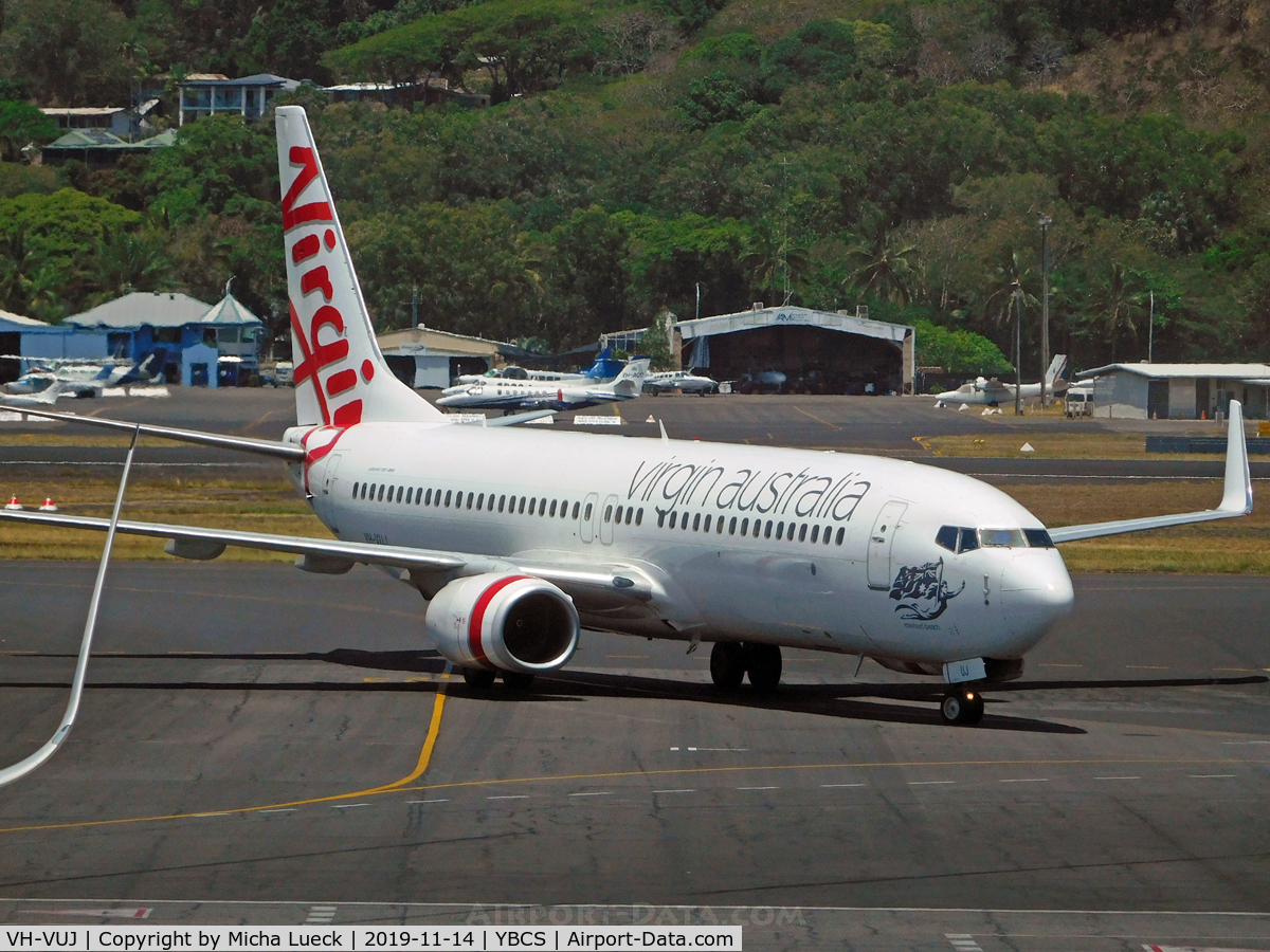 VH-VUJ, 2006 Boeing 737-8FE C/N 34443, At Cairns