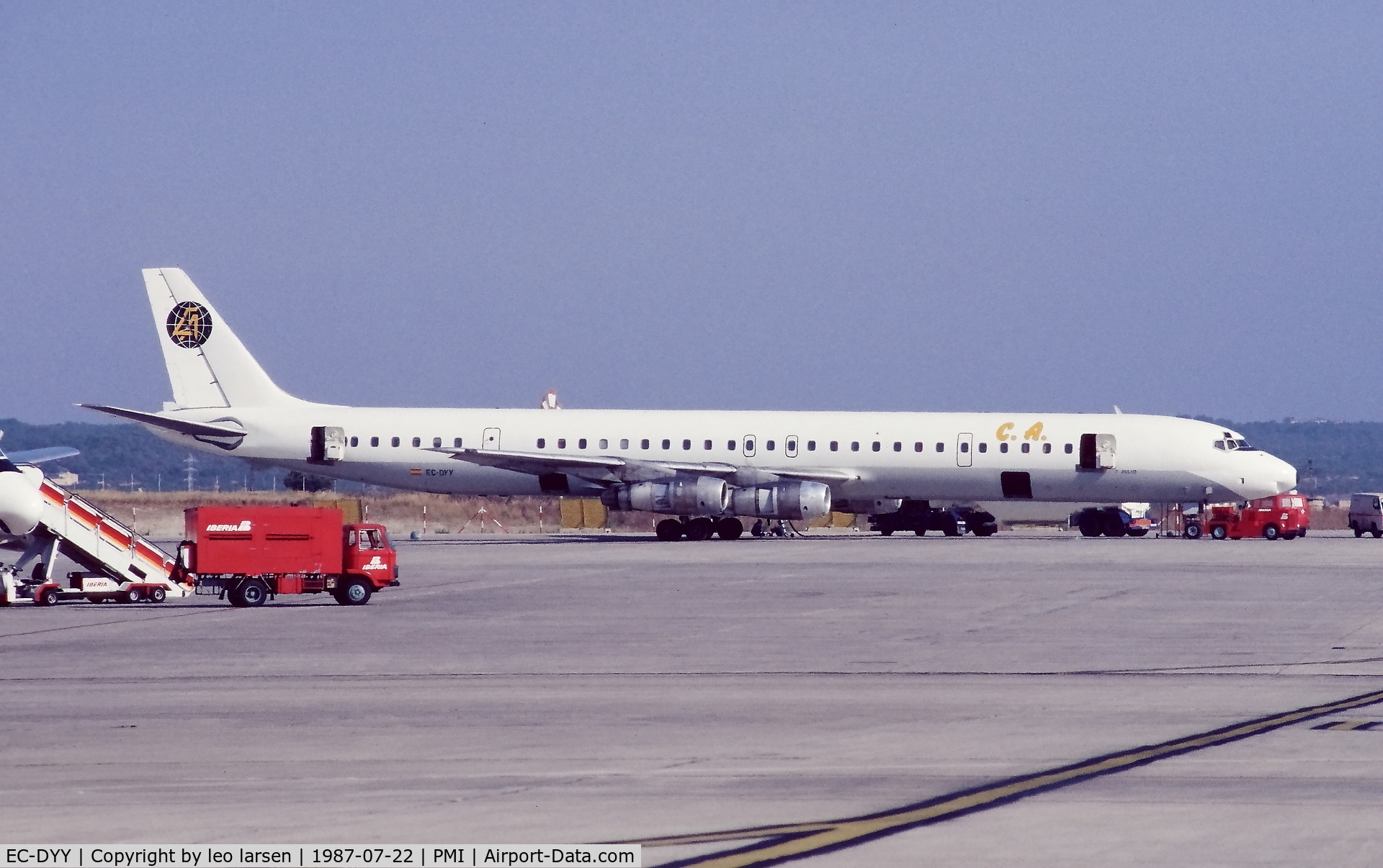 EC-DYY, 1967 Douglas DC-8-61F C/N 45888, Palma de Mallorca 22.7.1987
