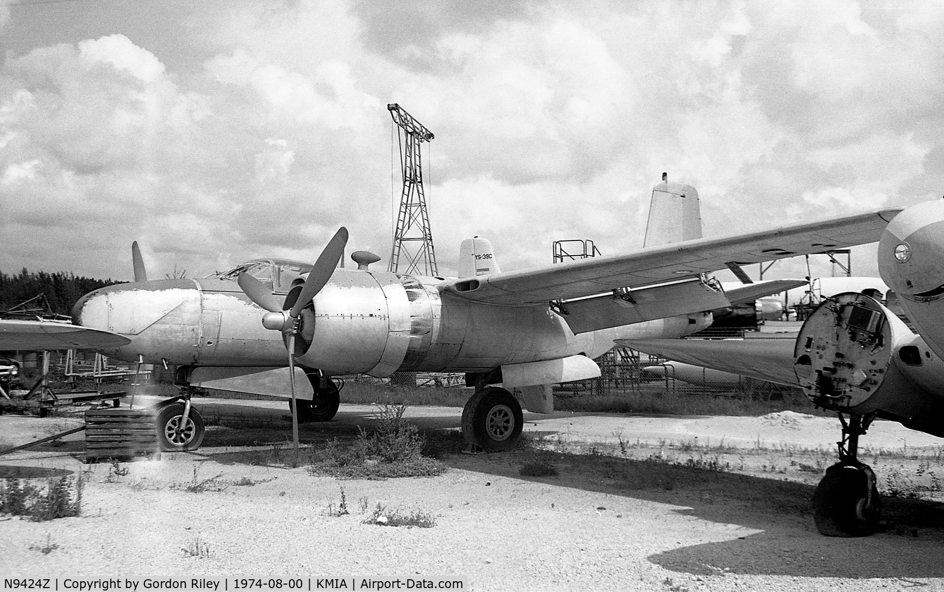 N9424Z, 1943 Douglas B-26C Invader C/N 18876, Miami International August 1974