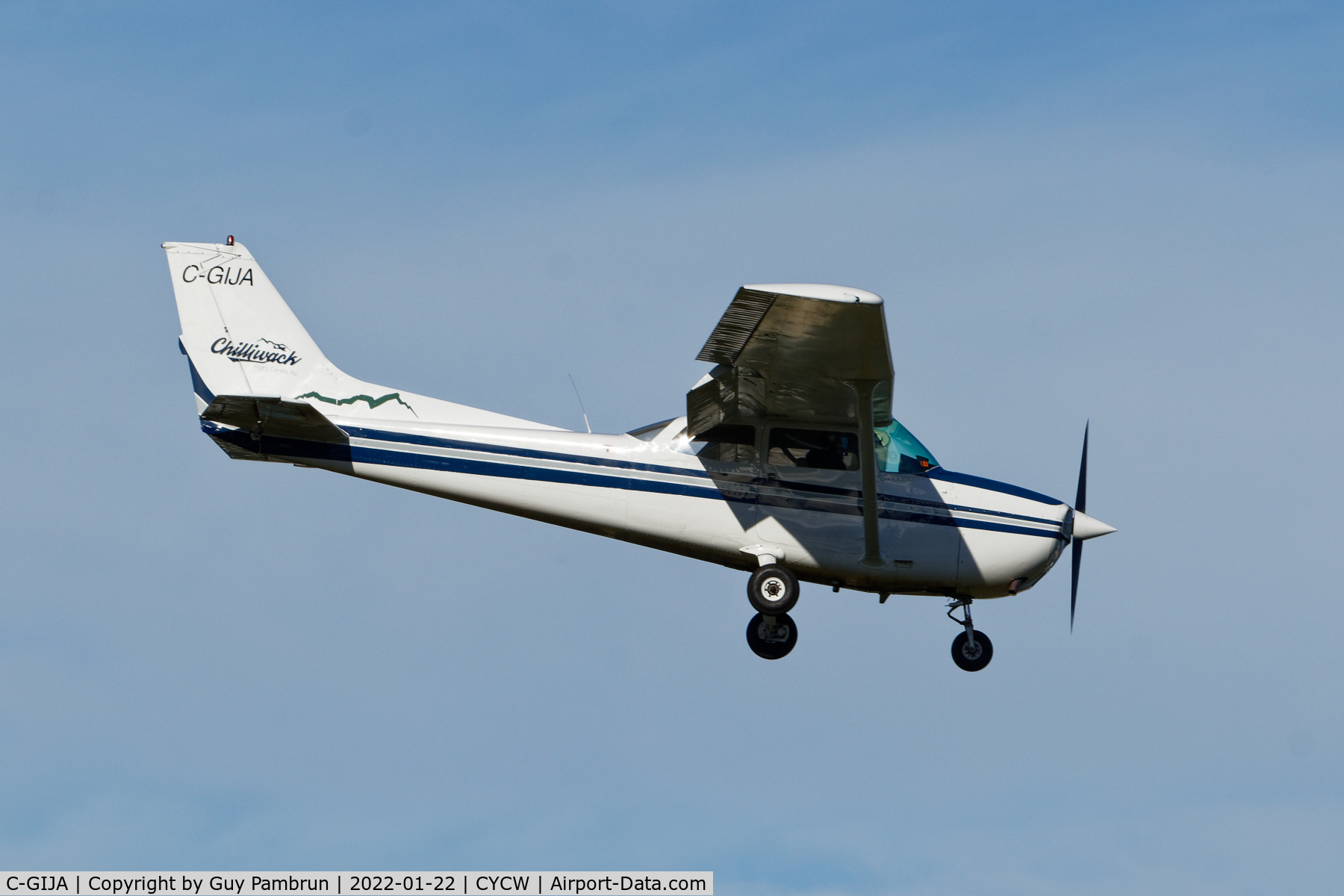 C-GIJA, 1976 Cessna 172M C/N 17266902, Landing