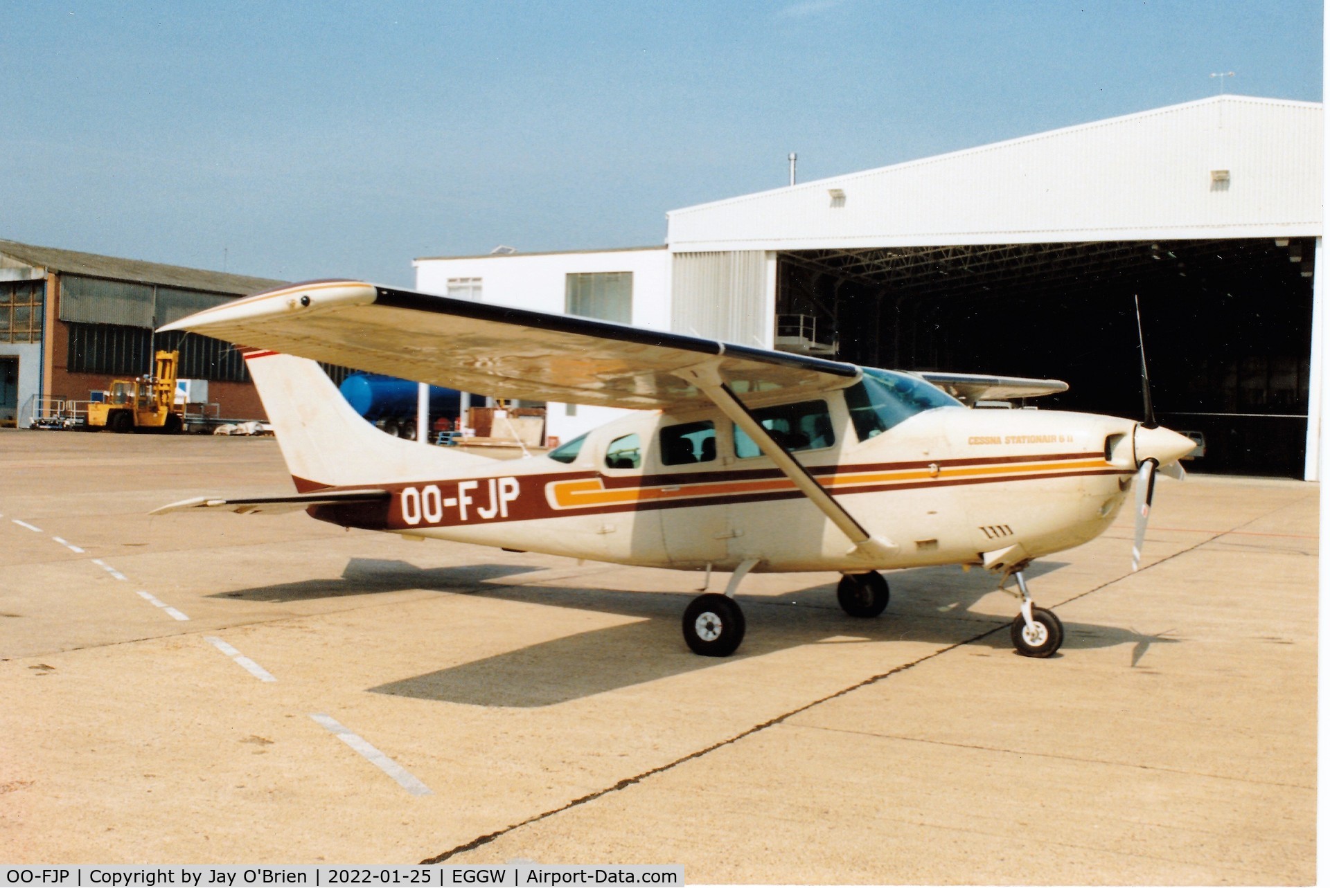 OO-FJP, Cessna U206G Stationair C/N U20605436, Scanned 35mm photo
