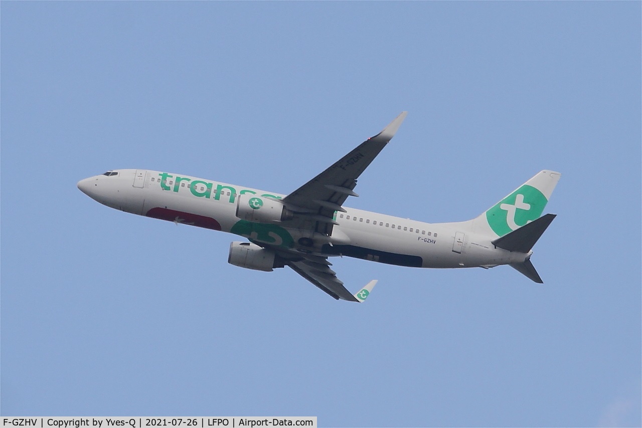 F-GZHV, 1998 Boeing 737-85H C/N 29444, Boeing 737-85H, Climbing from Rwy 24, Paris-Orly Airport (LFPO-ORY)