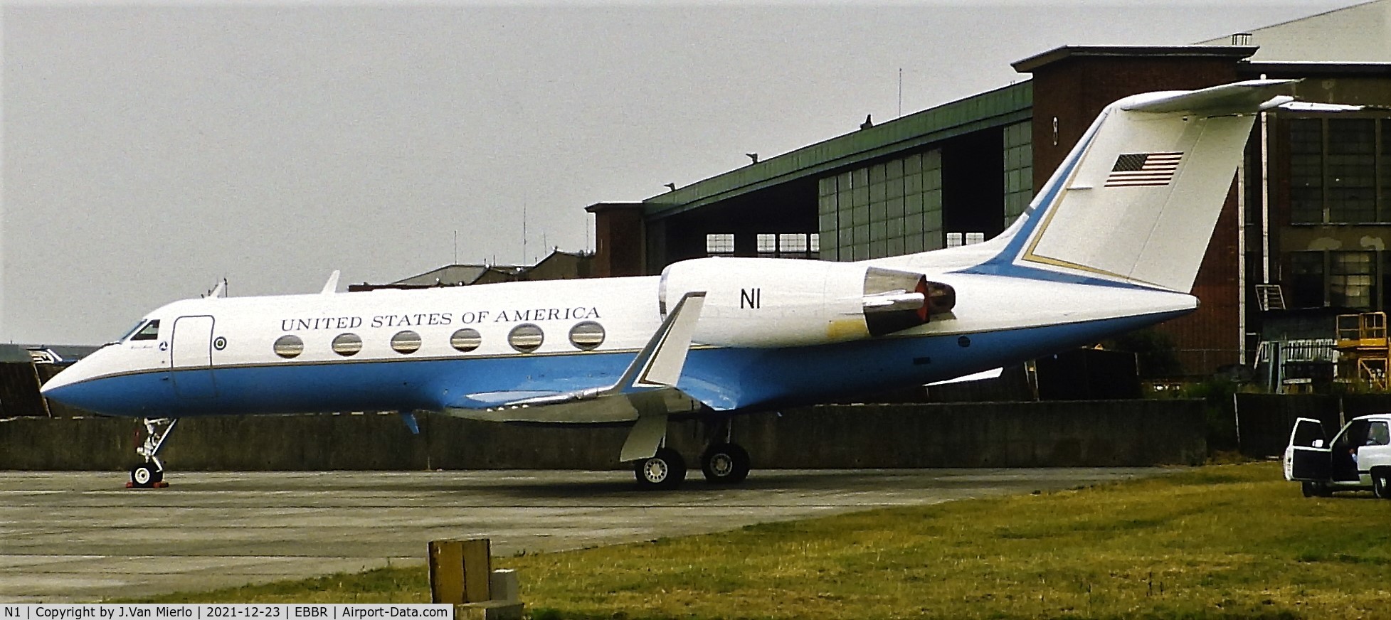 N1, 1988 Gulfstream Aerospace G-IV C/N 1071, Slide scan