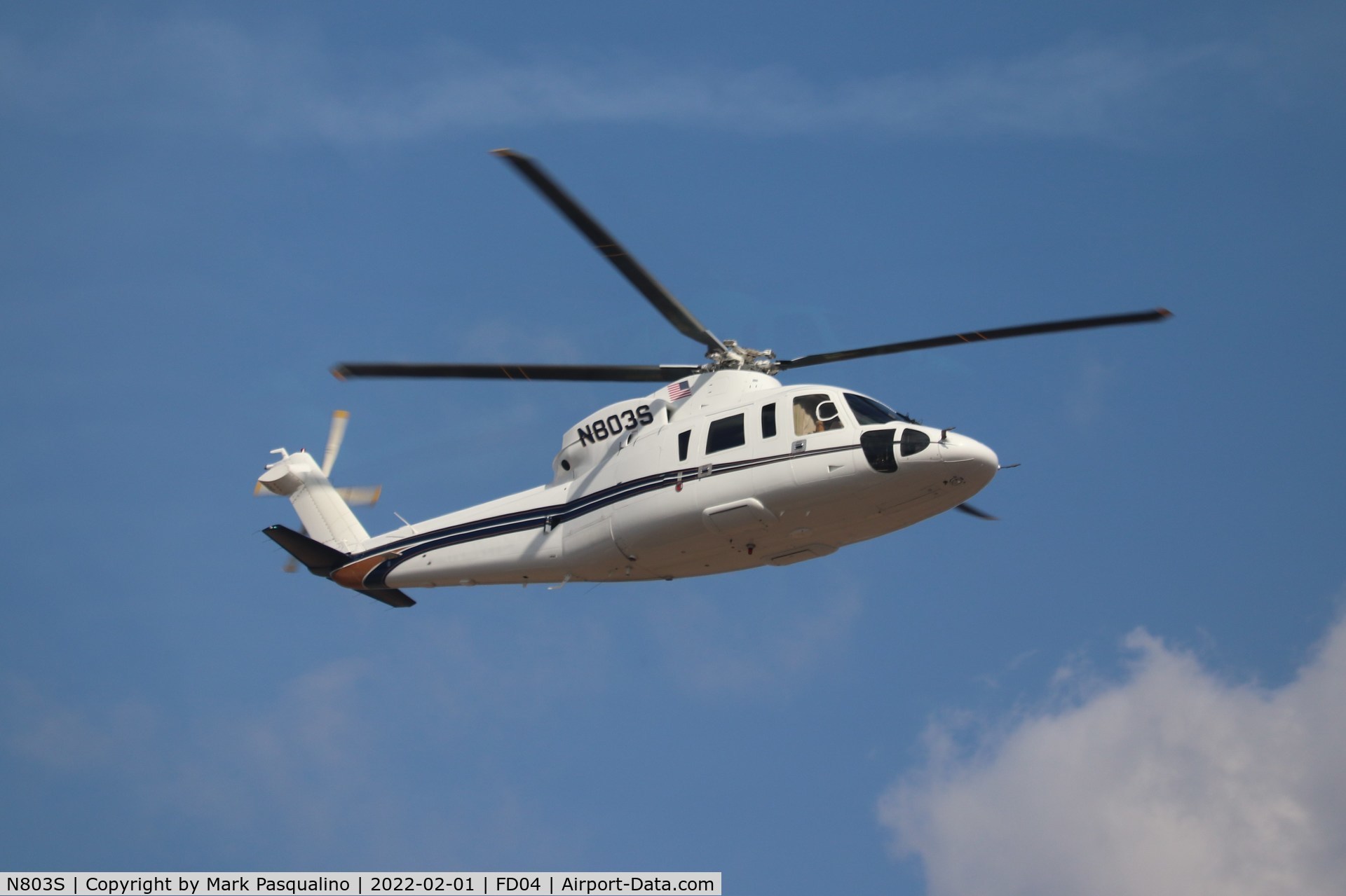 N803S, 2001 Sikorsky S-76C C/N 760520, Sikorsky S-76C