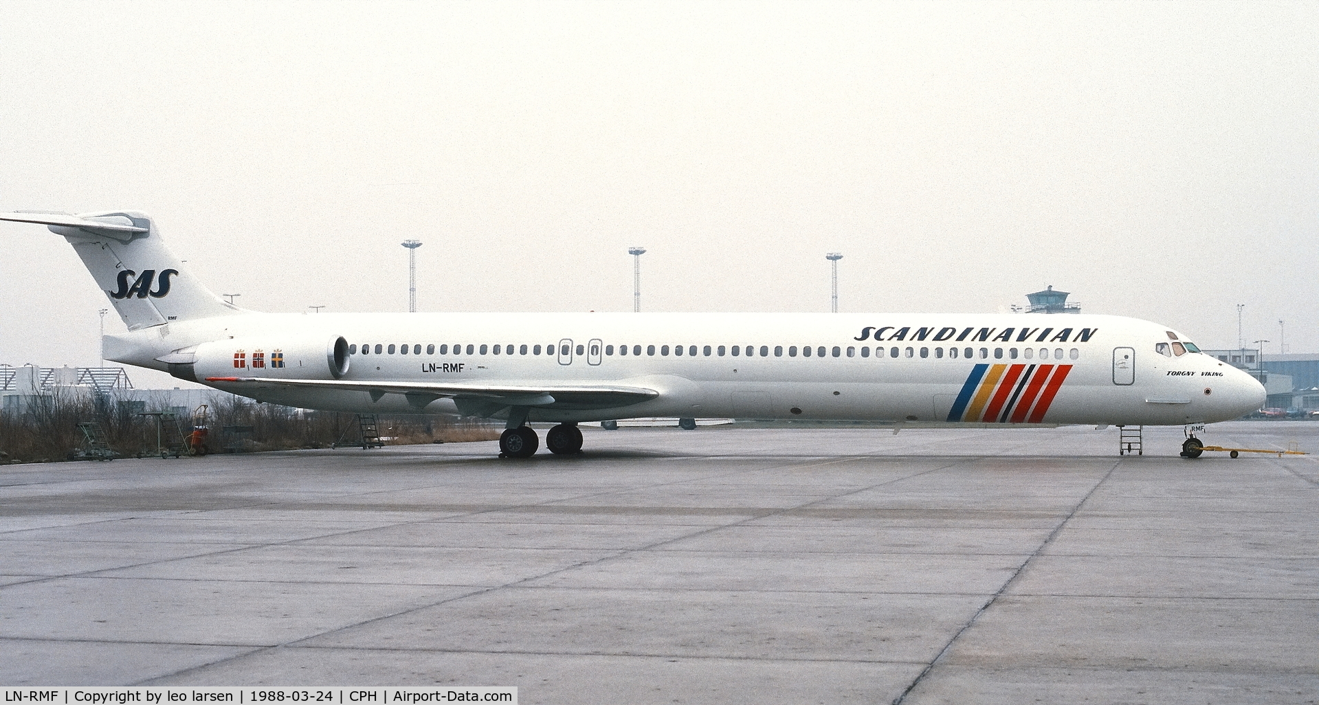 LN-RMF, 1987 McDonnell Douglas MD-83 (DC-9-83) C/N 49556, Copenhagen 24.3.1988
