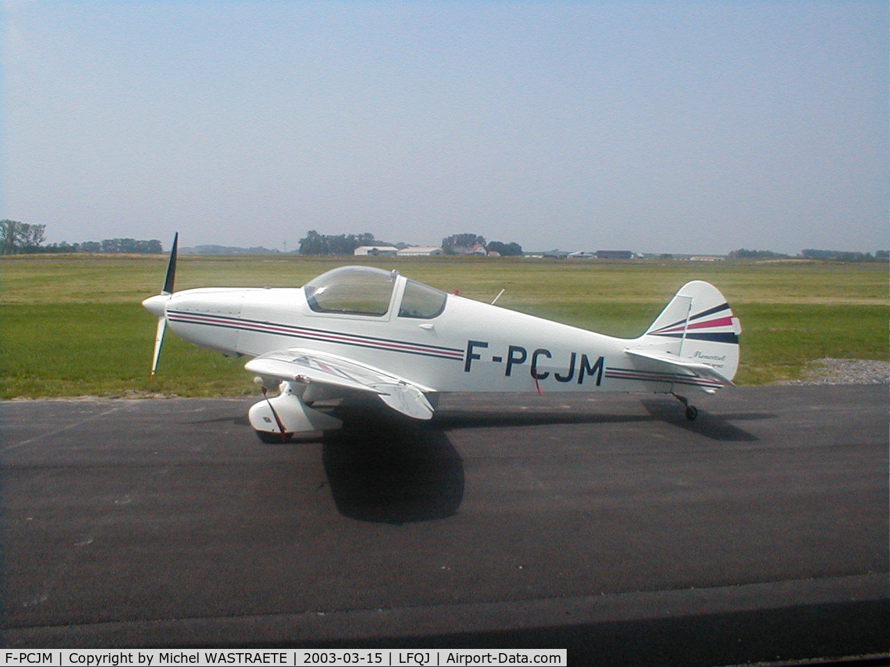 F-PCJM, Nicollier HN-700 Menestrel II C/N 147, Cet avion a été construit en CNRA par Mr Jaques MAYEUX et Michel WASTRAETE. Il aura fallu 6ans pour l'achever et fit son premier vol au début des année 2000.