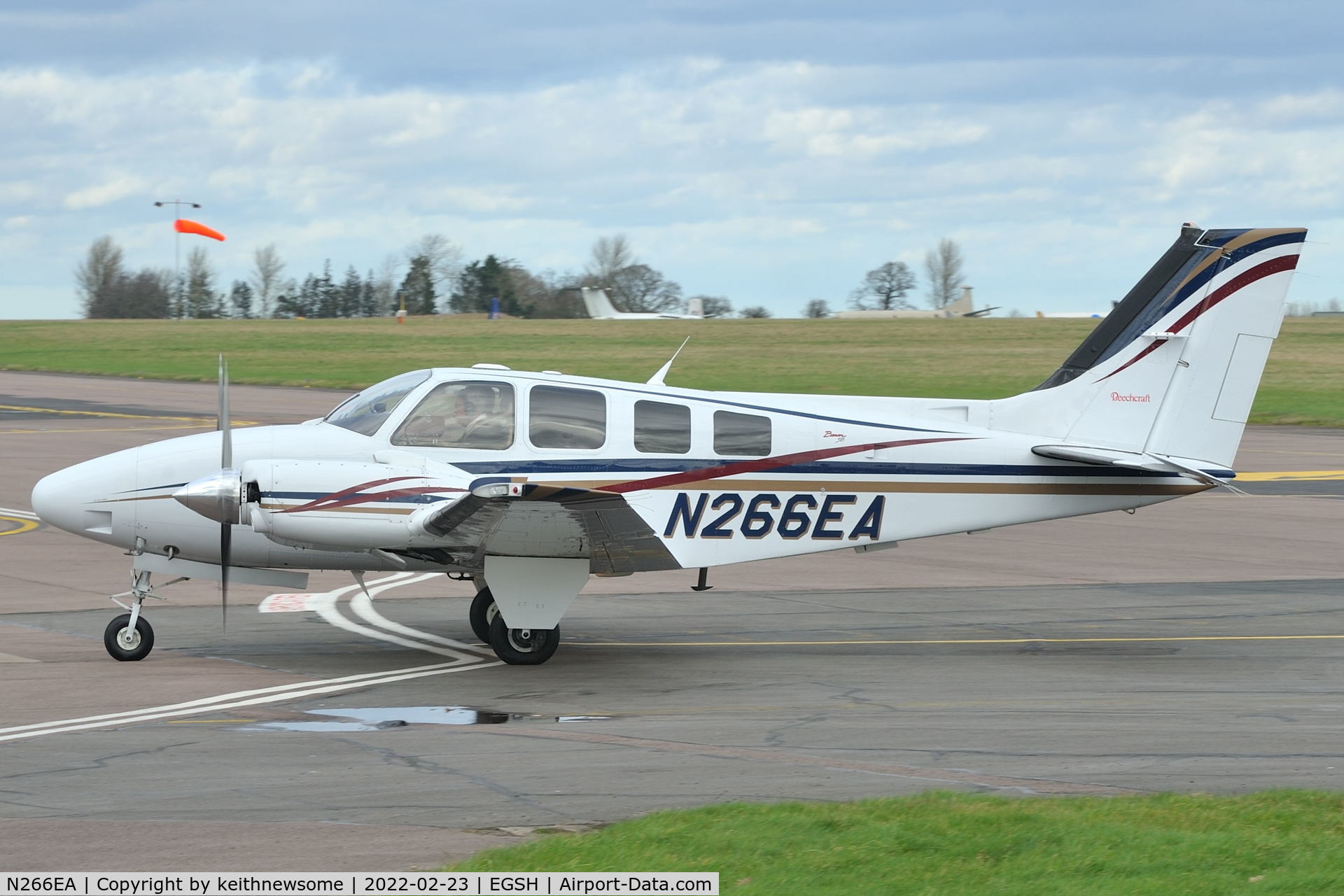 N266EA, Raytheon Aircraft Company 58 C/N TH-2031, Arriving at Norwich from Fairoaks.