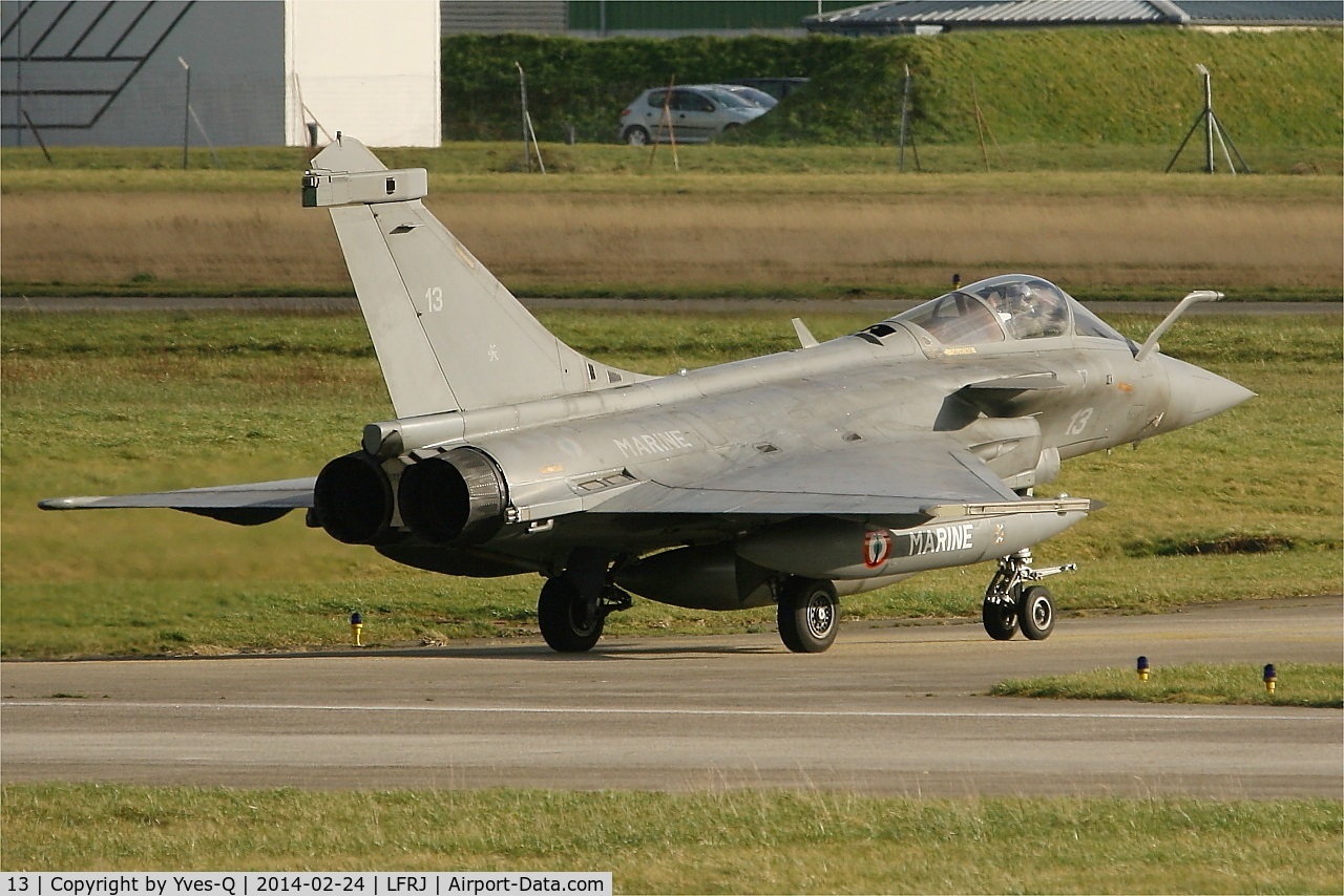 13, Dassault Rafale M C/N 13, Dassault Rafale M,  Taxiing, Landivisiau naval air base (LFRJ)