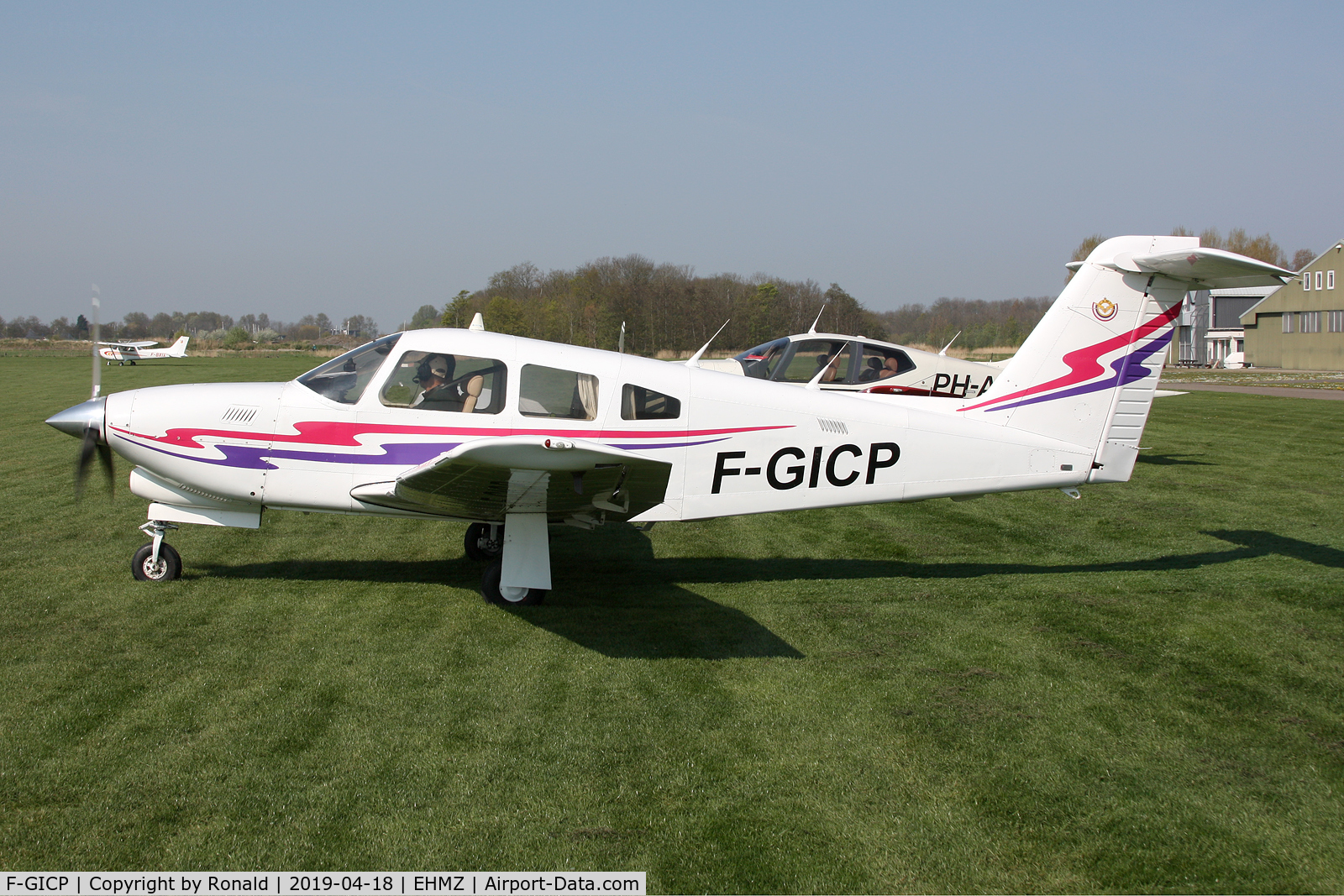 F-GICP, Piper PA-28RT-201T Turbo Arrow IV C/N 28R-8431004, at ehmz