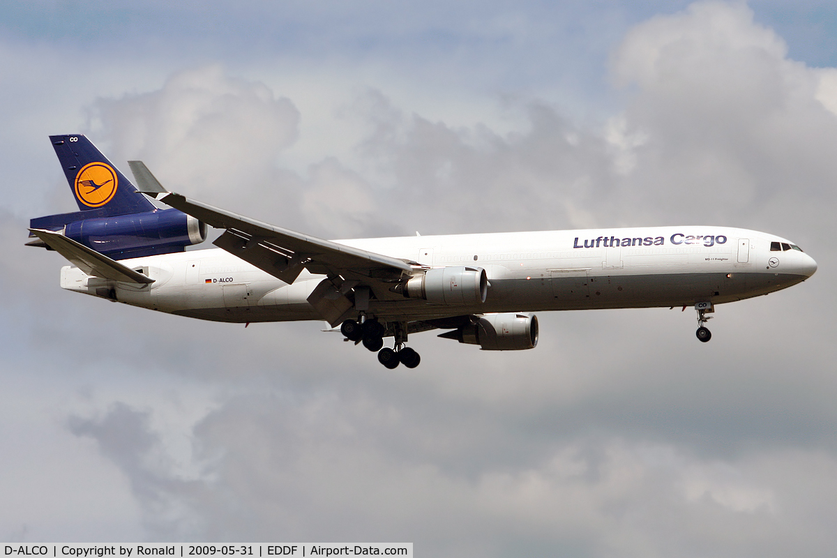 D-ALCO, 1992 McDonnell Douglas MD-11F C/N 48413, at fra