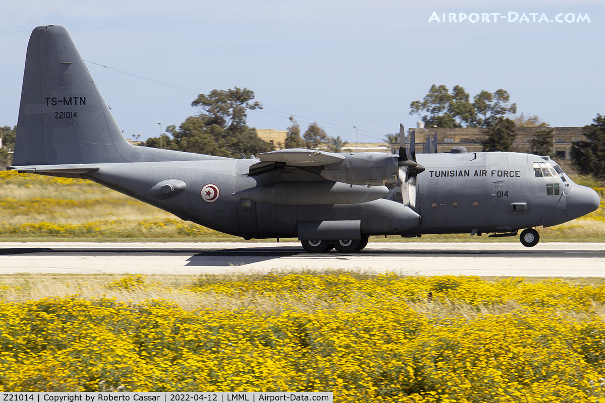 Z21014, Lockheed C-130H Hercules C/N 382-4945, Runway 13