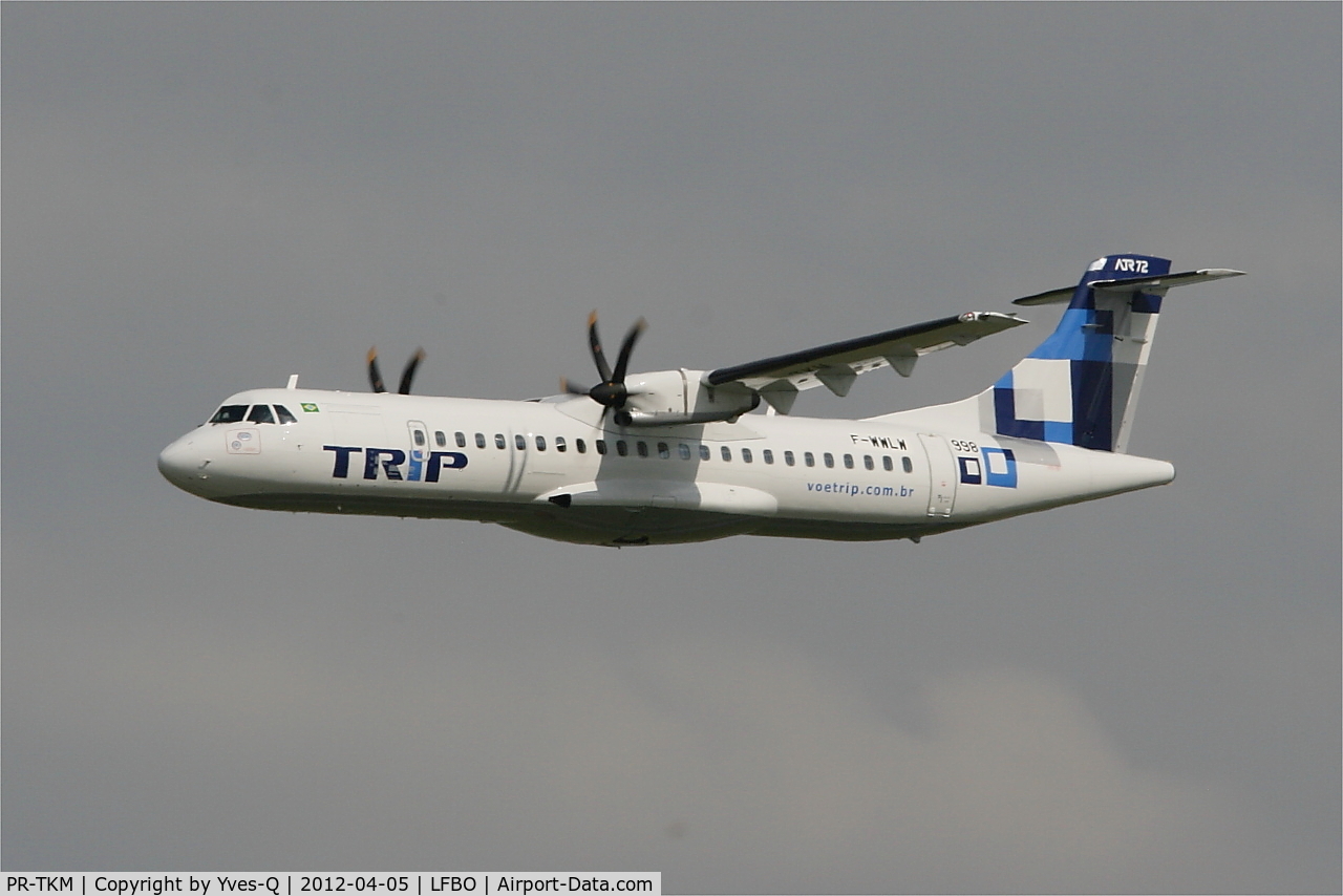 PR-TKM, 2012 ATR 72-600 C/N 998, ATR 72-600, Climbing from rwy 32L, Toulouse-Blagnac Airport (LFBO-TLS)