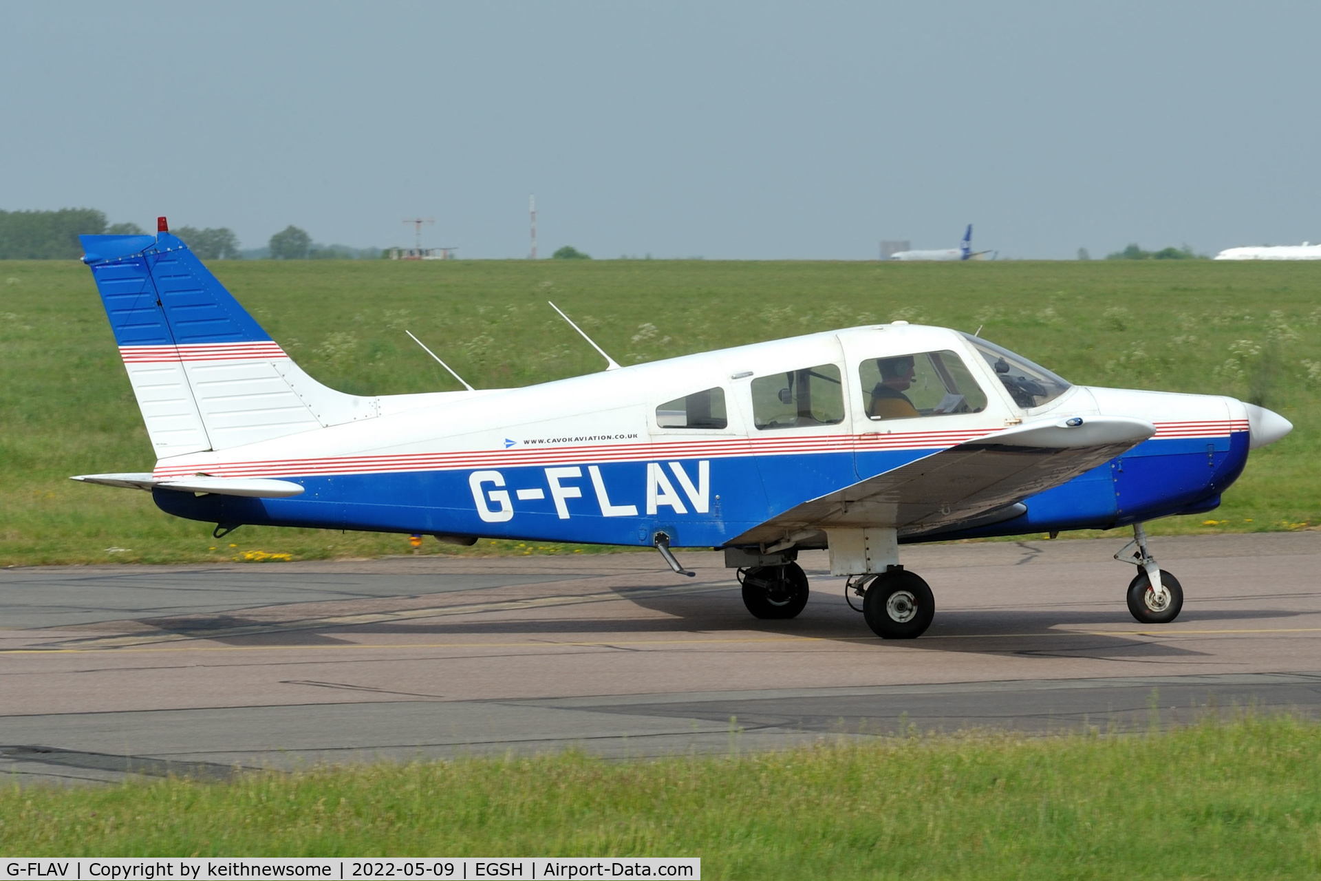 G-FLAV, 1980 Piper PA-28-161 Warrior ll C/N 28-8016283, Leaving Norwich.