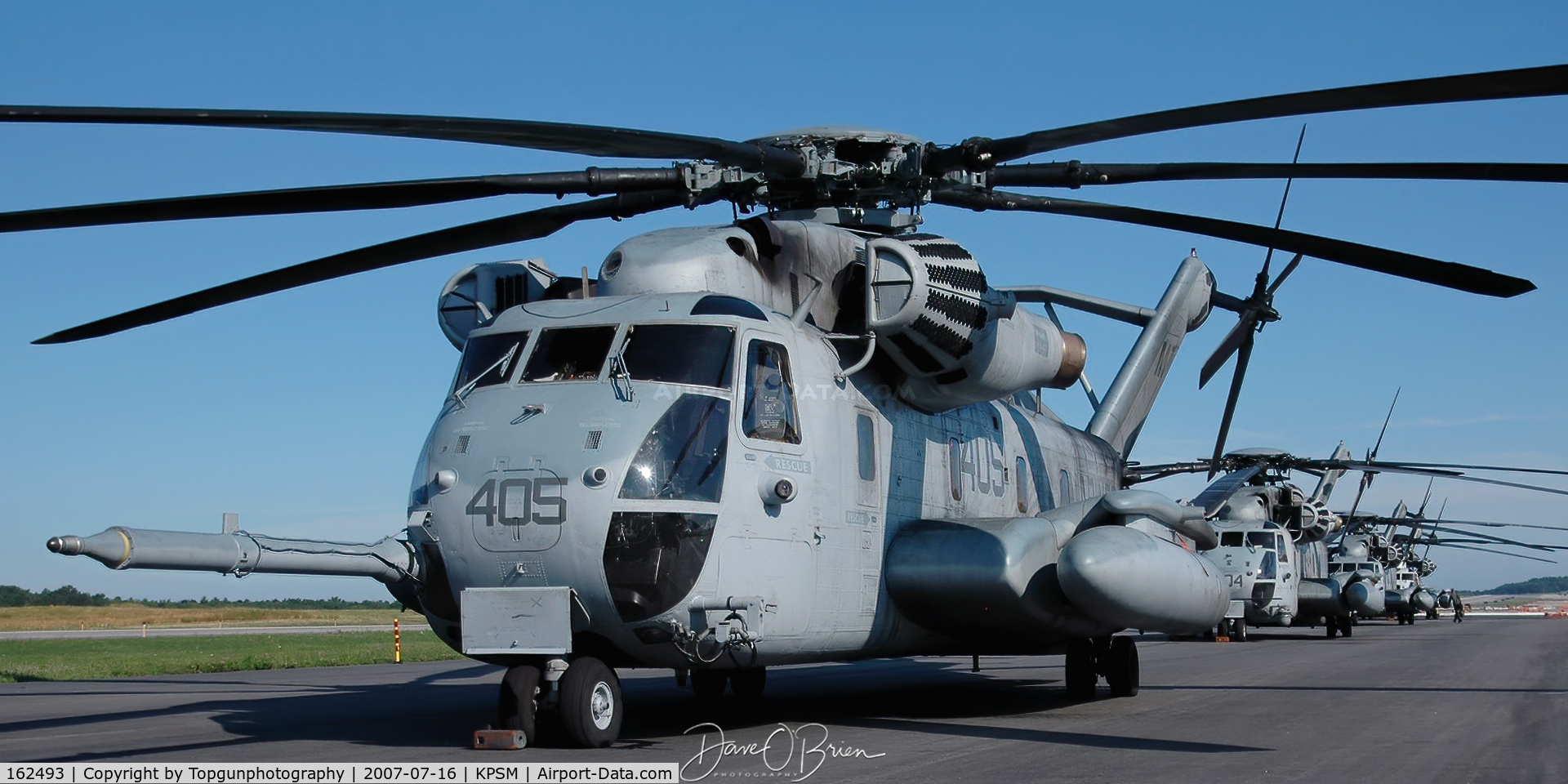 162493, Sikorsky CH-53E Super Stallion C/N 65-505, 4 ship of Stallions on the ramp