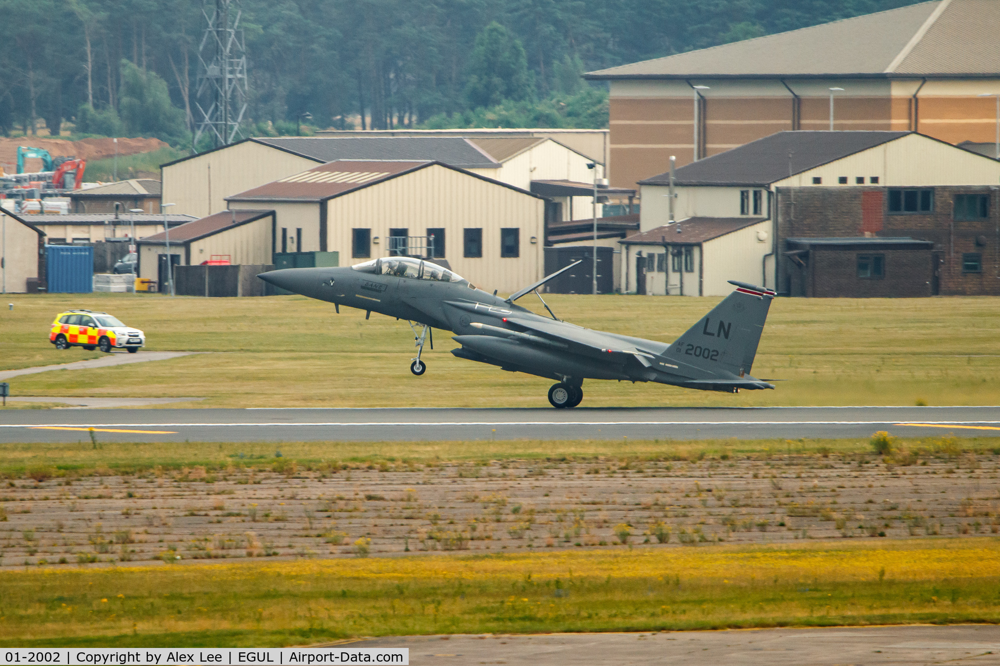 01-2002, 2001 McDonnell Douglas F-15E Strike Eagle C/N 1373/E234, Landing at Lakeheath