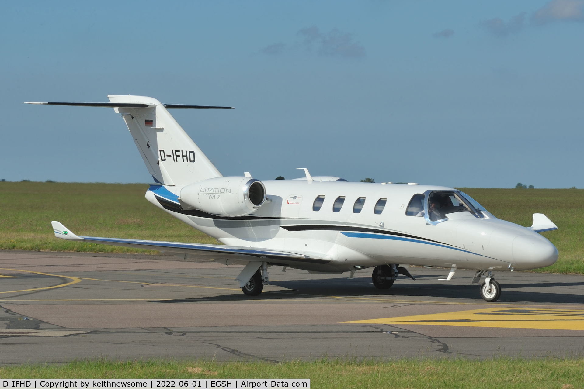 D-IFHD, 2015 Cessna 525 Citation M2 C/N 525-0885, Leaving Norwich for Stuttgart.