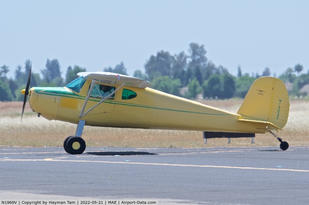 N1969V, 1947 Cessna 140 C/N 14180, 2022 Madera Gathering of Warbirds Reunion