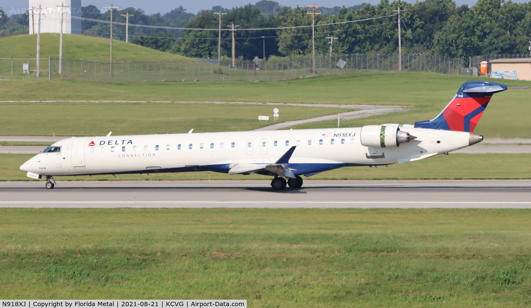 N918XJ, 2007 Bombardier CRJ-900ER (CL-600-2D24) C/N 15156, CVG 2021