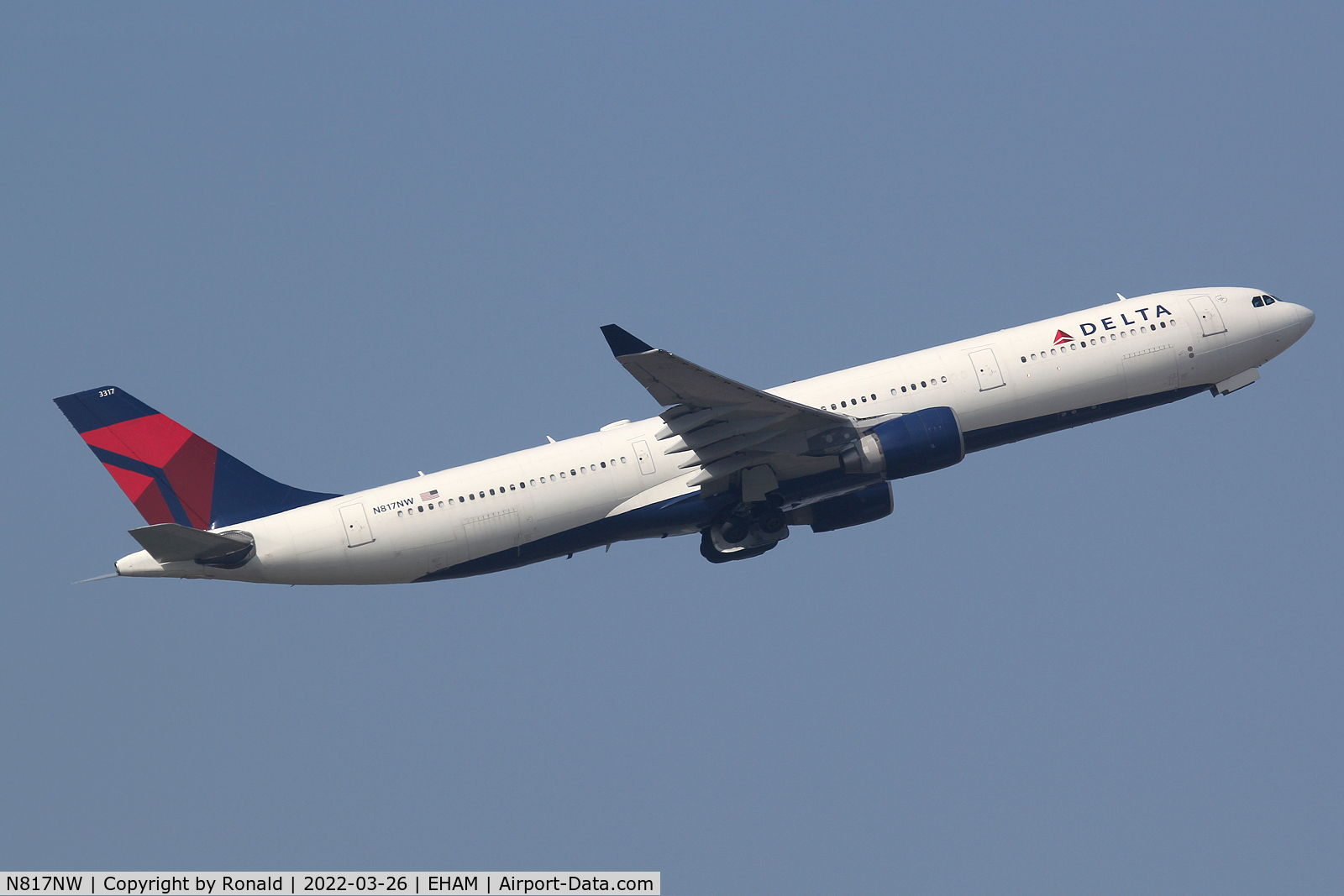 N817NW, 2007 Airbus A330-323 C/N 0843, at spl