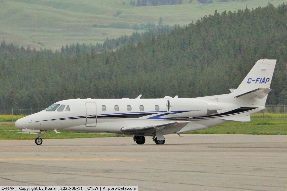 C-FIAP, 1999 Cessna 560XL Citation Excel C/N 560-5021, Arrival from Calgary. First pic in the database