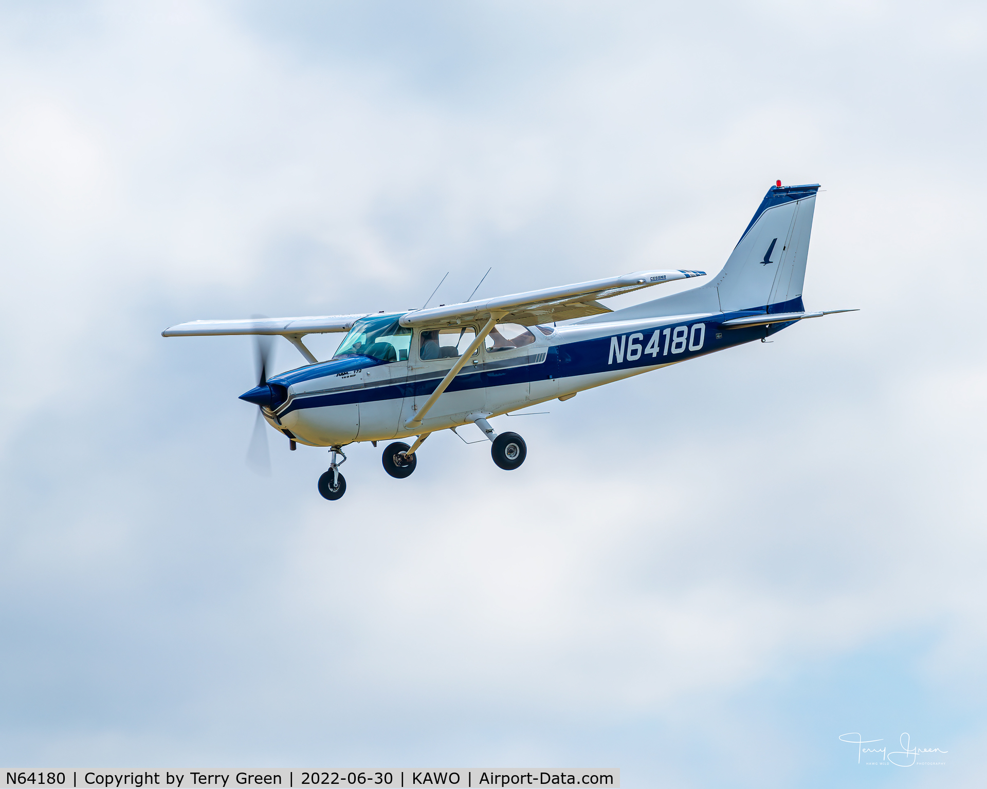 N64180, 1975 Cessna 172M C/N 17265069, KAWO