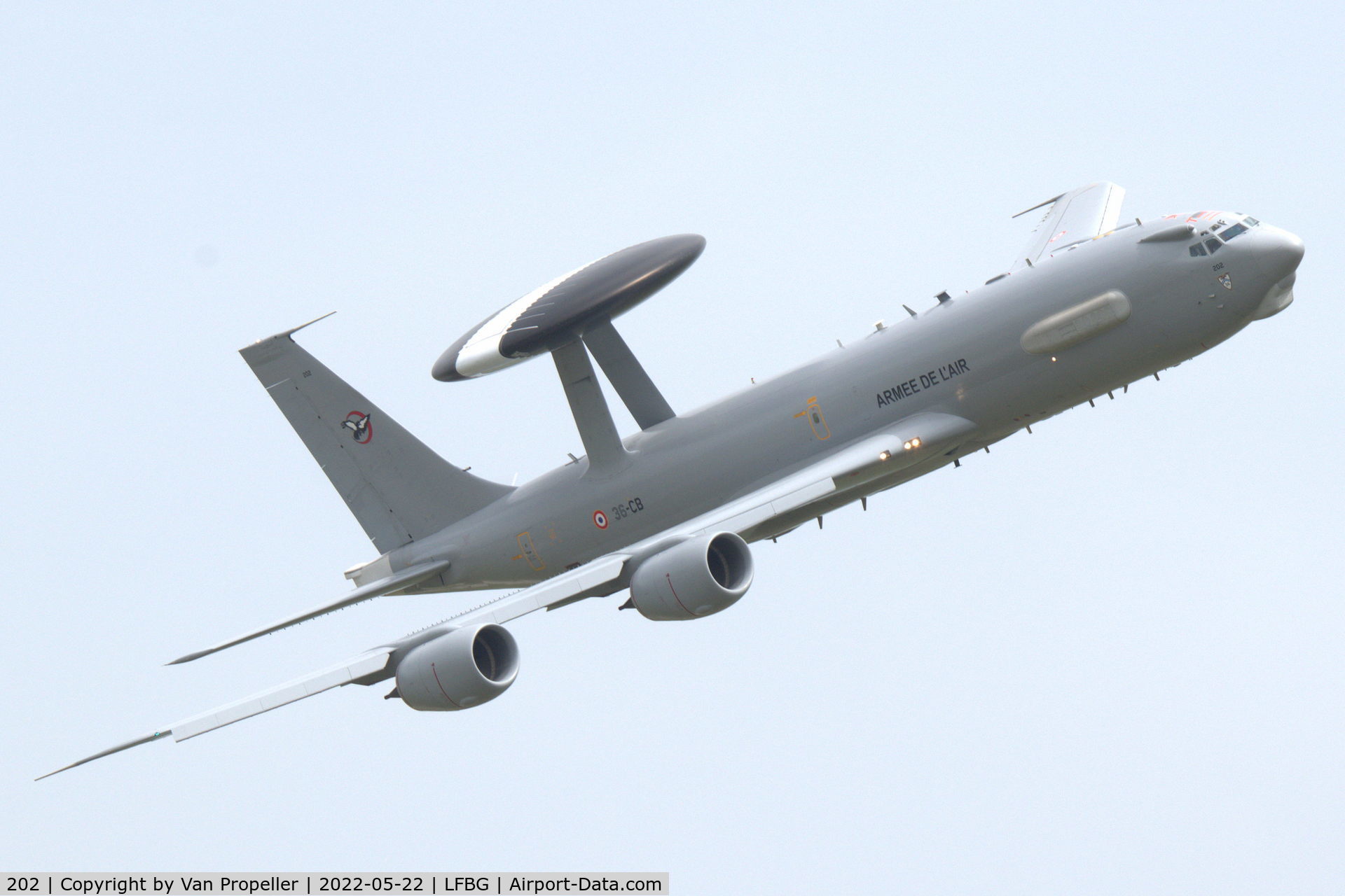 202, 1990 Boeing E-3F (707-300) Sentry C/N 24116, French Air Force Boeing E-3F Sentry overflight at BA709 Cognac - Châteaubernard air base, France, 22 may 2022