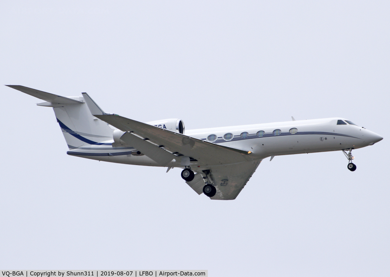 VQ-BGA, 2007 Gulfstream Aerospace GIV-X C/N 4092, Landing rwy 07L