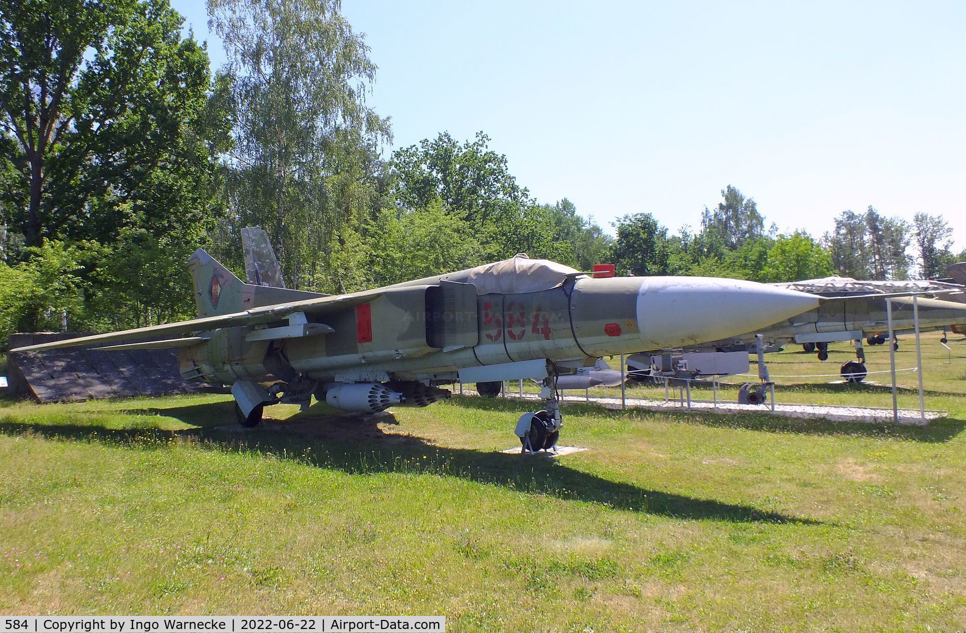 584, 1978 Mikoyan-Gurevich MiG-23MF C/N 03902 13098, Mikoyan i Gurevich MiG-23MF FLOGGER-B at the Flugplatzmuseum Cottbus (Cottbus airfield museum)