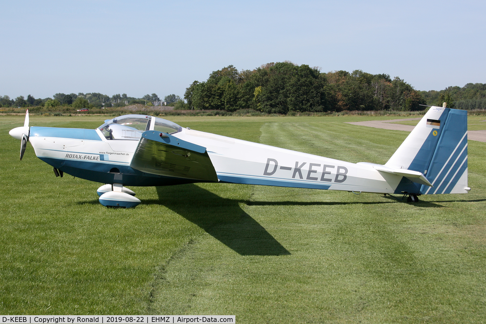D-KEEB, Scheibe SF-25C Rotax-Falke C/N 44535, at ehmz