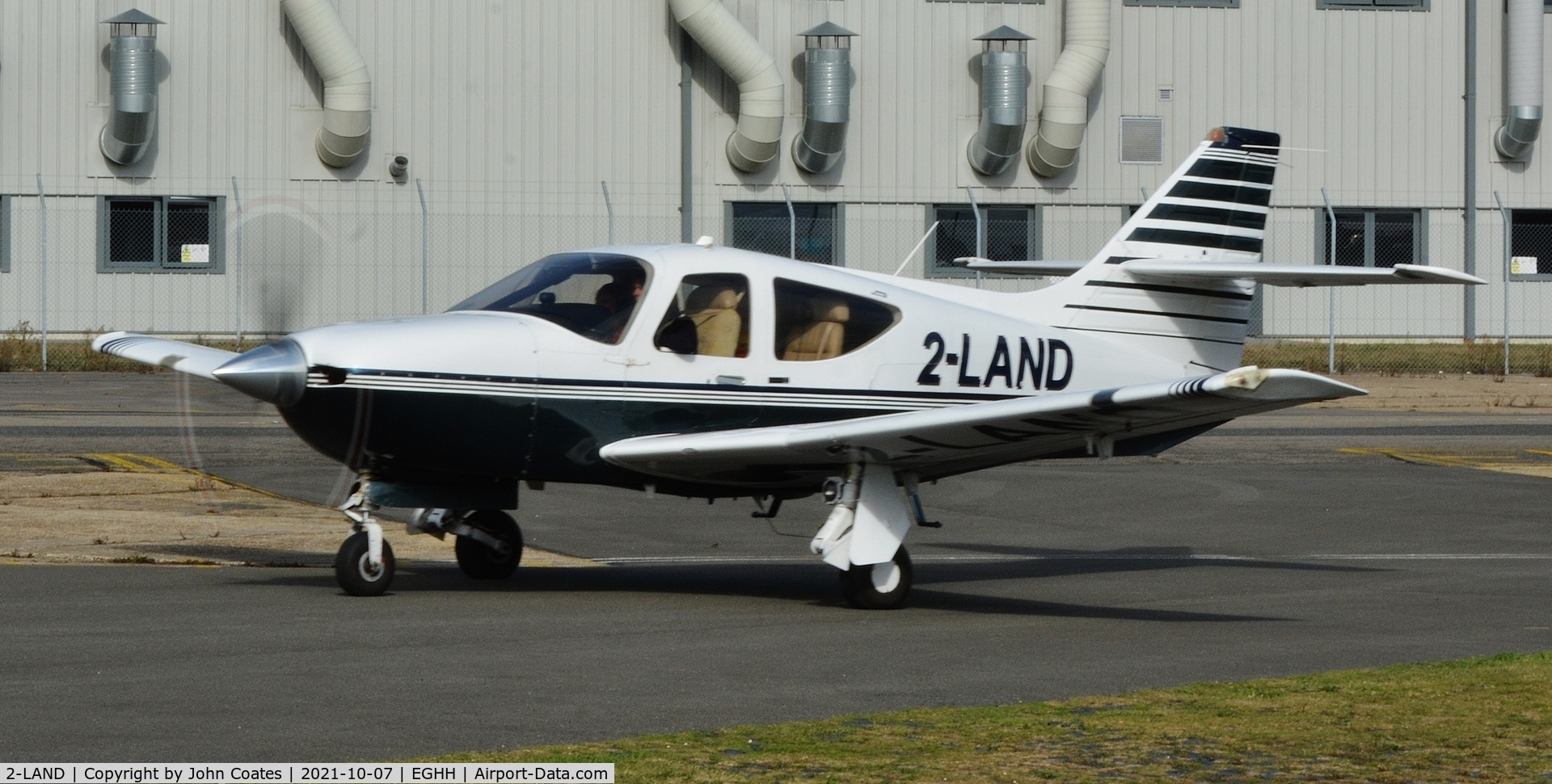 2-LAND, 1999 Rockwell Commander 114B C/N 14662, Taxiing to Bliss Avn.