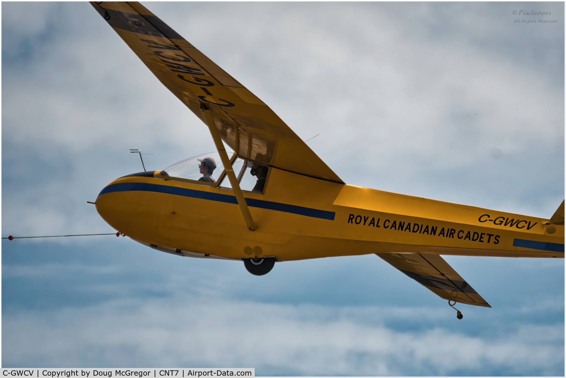 C-GWCV, 1970 Schweizer SGS 2-33A C/N 170, Being used for flight training air cadets in Picton ON Canada
