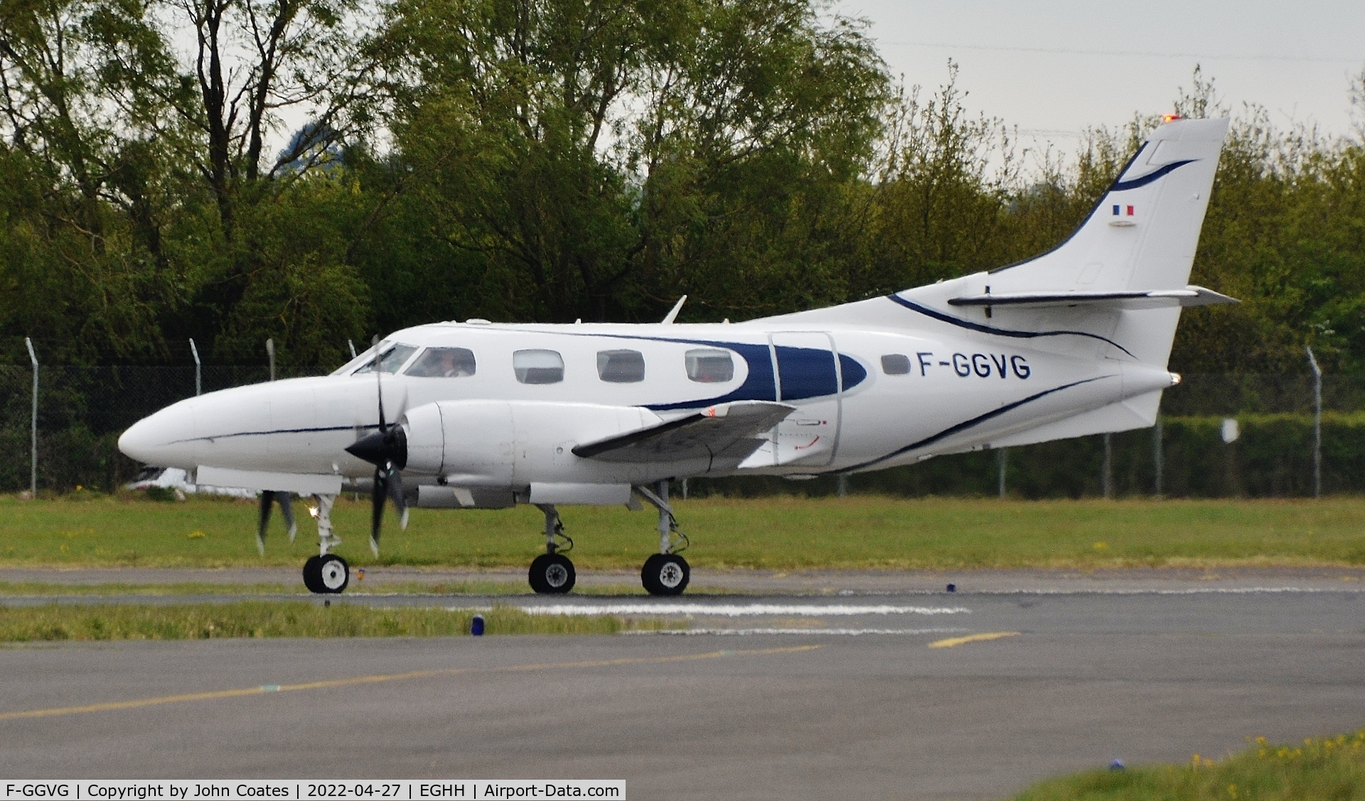 F-GGVG, 1978 Swearingen SA-226T Merlin IIIB C/N T-293, Departing off 08