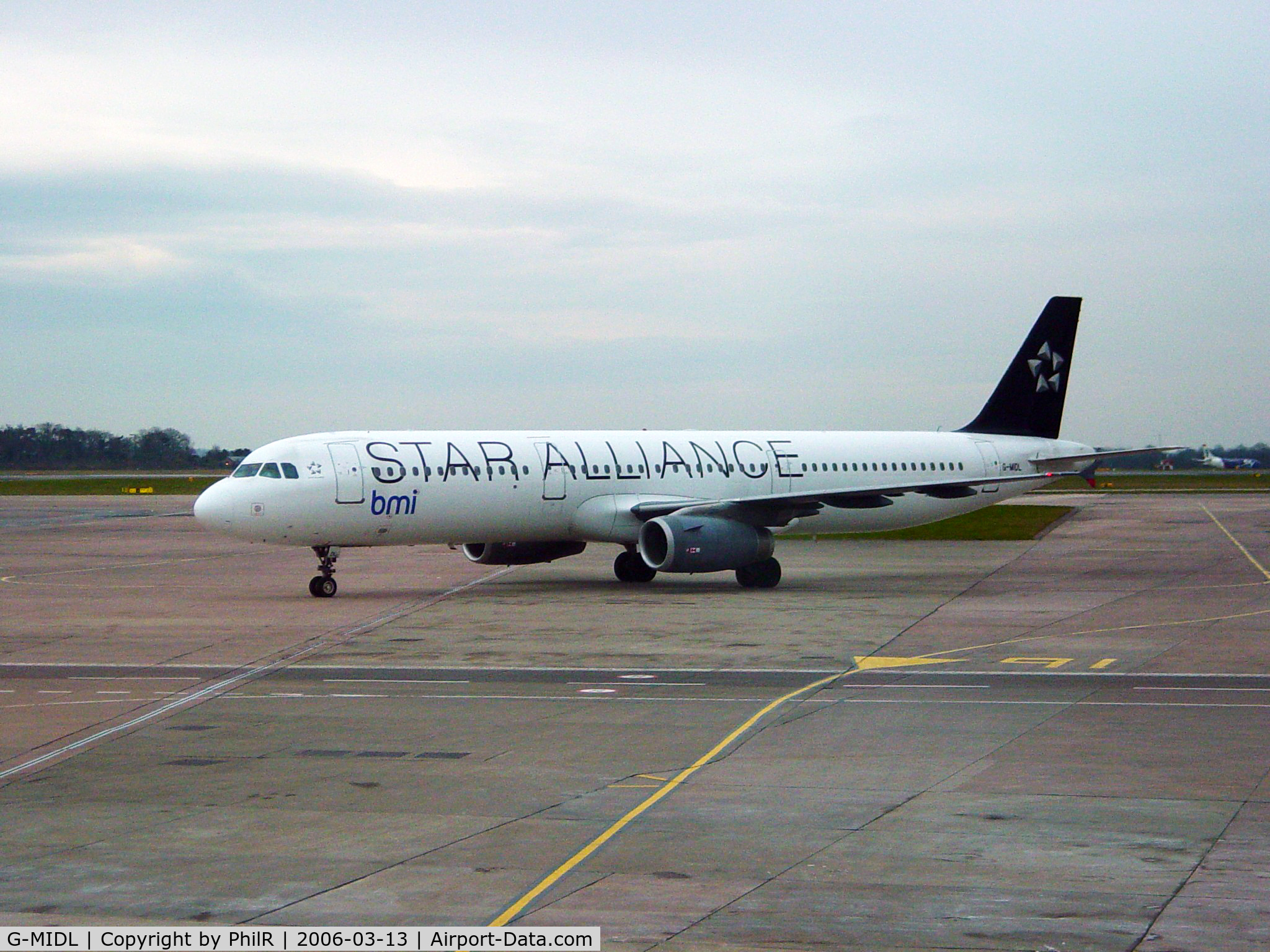 G-MIDL, 2000 Airbus A321-231 C/N 1174, bmi 2000 Airbus A321-200 G-MIDL MAN