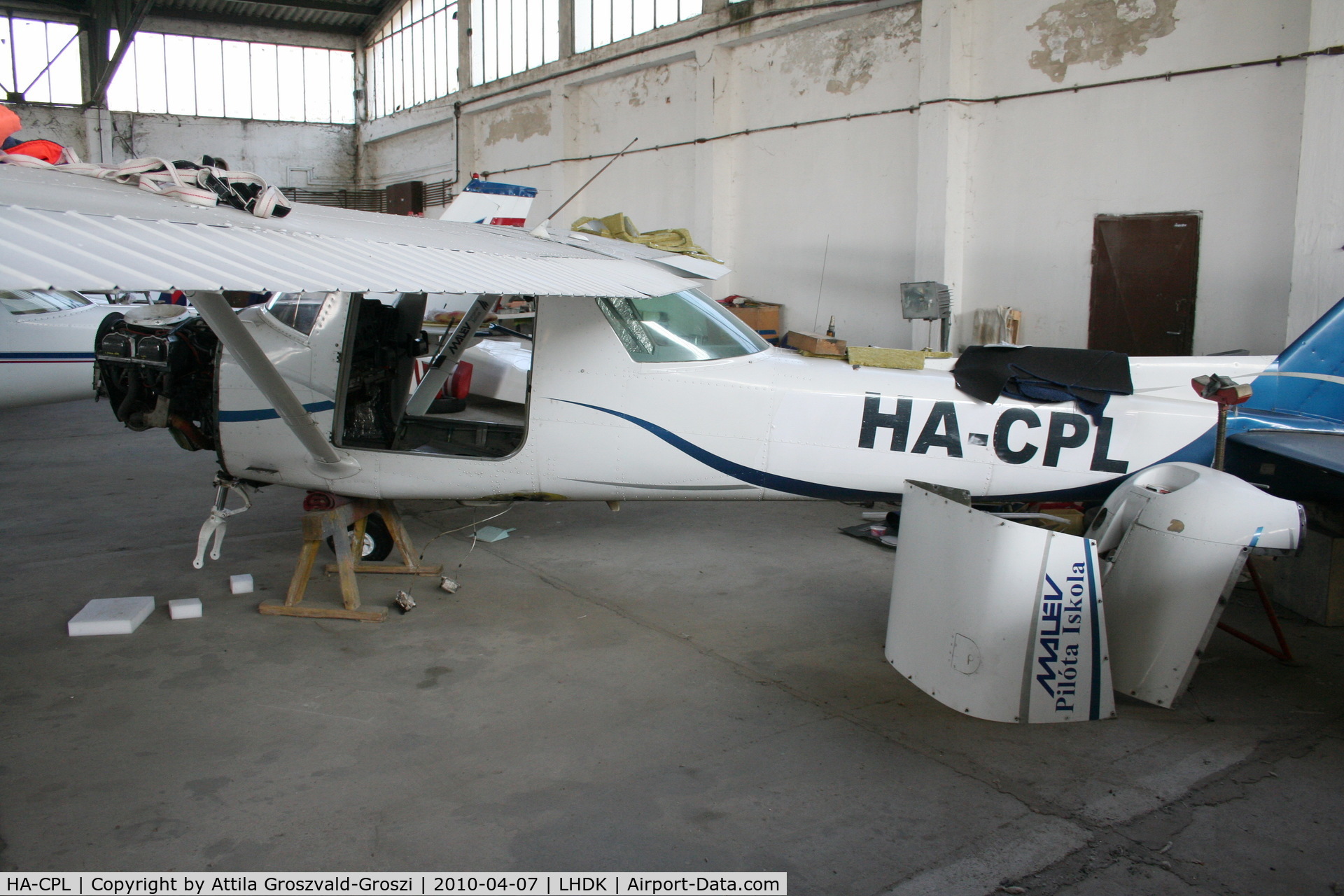 HA-CPL, 1981 Cessna 152 C/N 15285378, LHDK - Dunakeszi Airport, Hungary