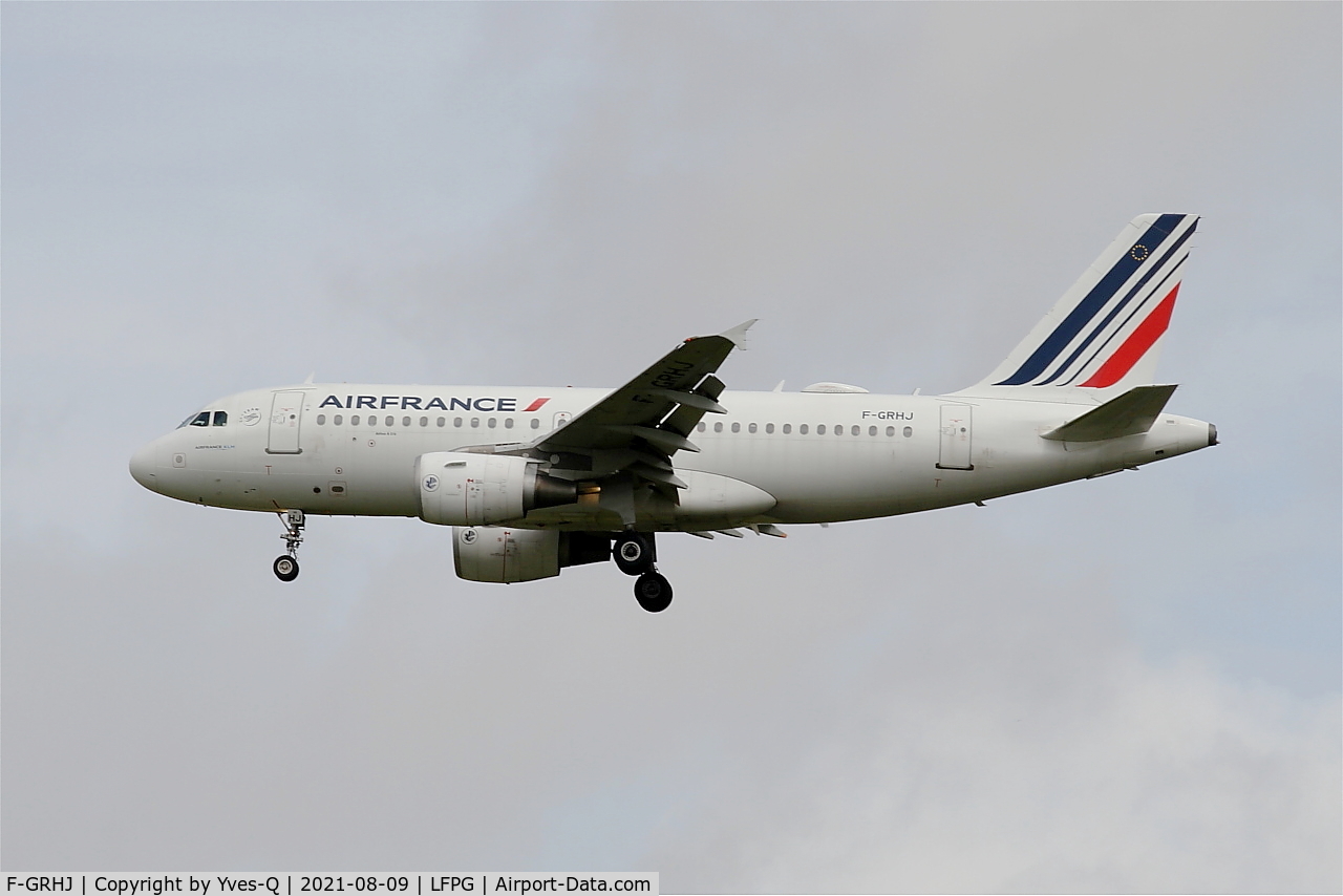F-GRHJ, 2000 Airbus A319-111 C/N 1176, Airbus A319-111, On final rwy 26L, Roissy Charles De Gaulle airport (LFPG-CDG)