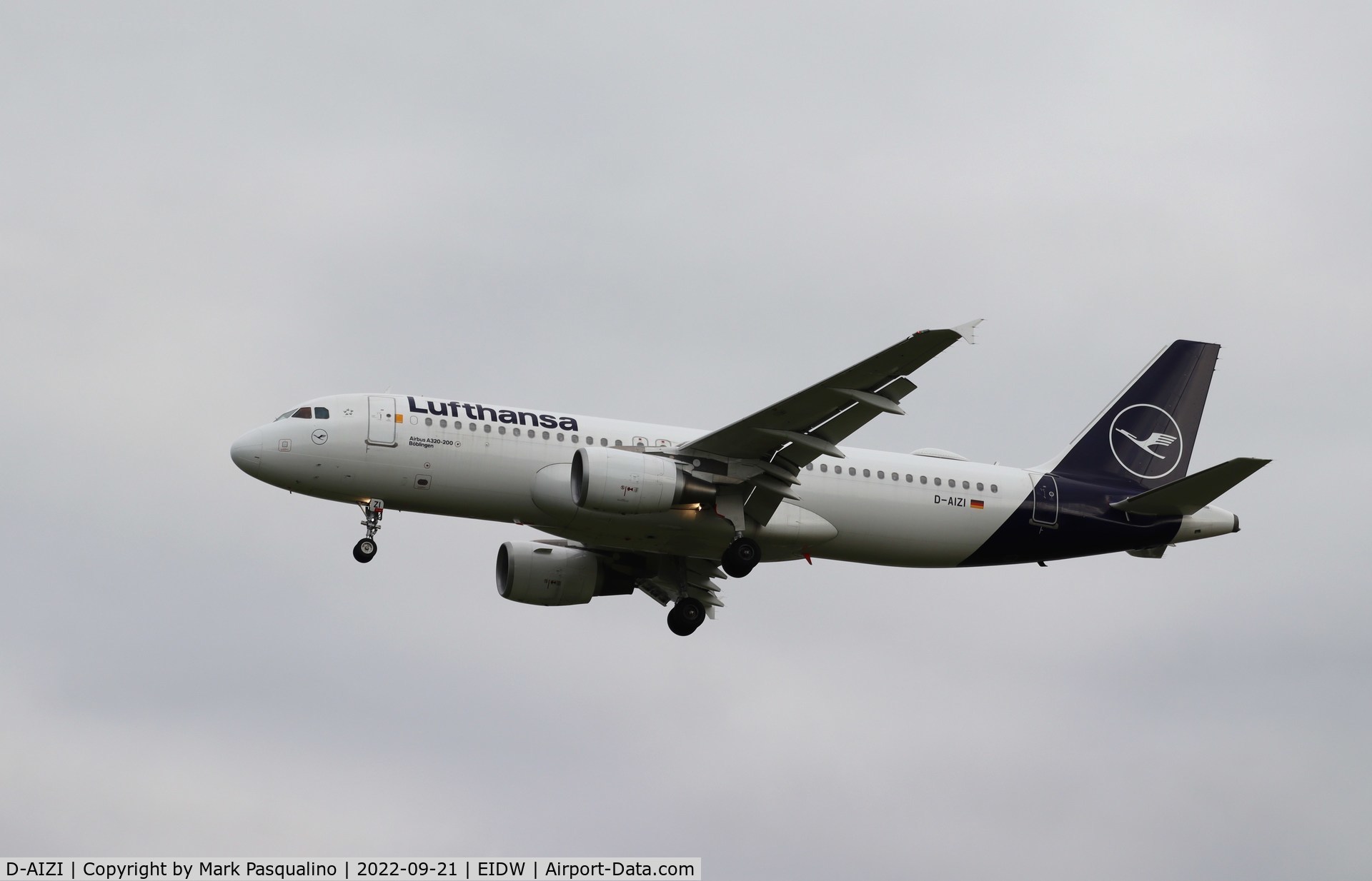 D-AIZI, 2010 Airbus A320-214 C/N 4398, Airbus A320-214